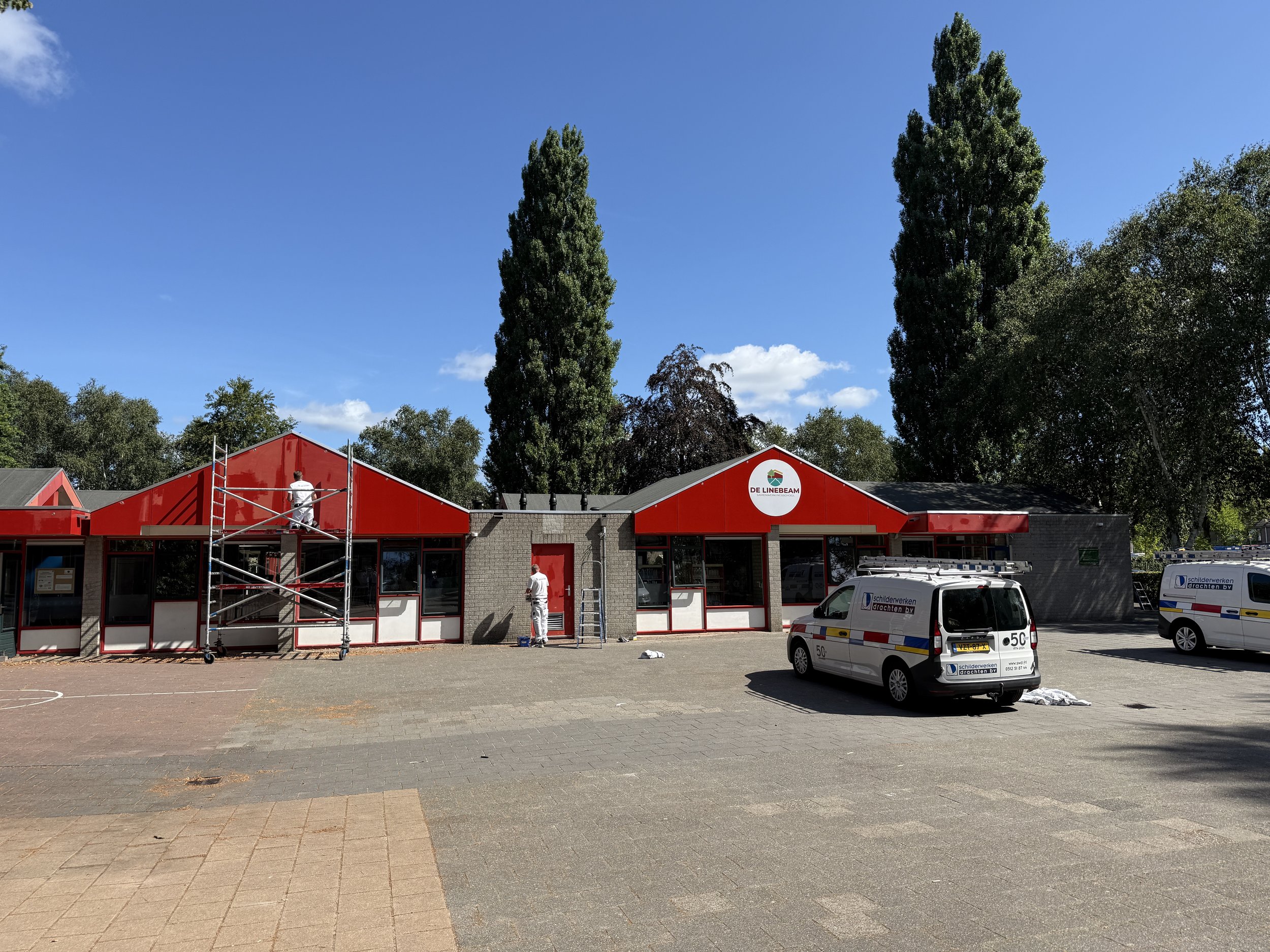 Buitenschilderwerk basisschool "De Linebeam" Drachten