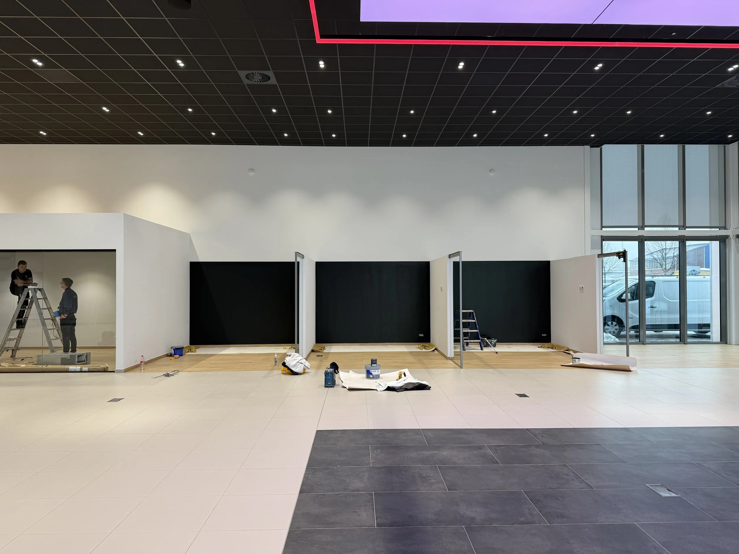 Schilderwerken Drachten BV - Van den Brug Garage