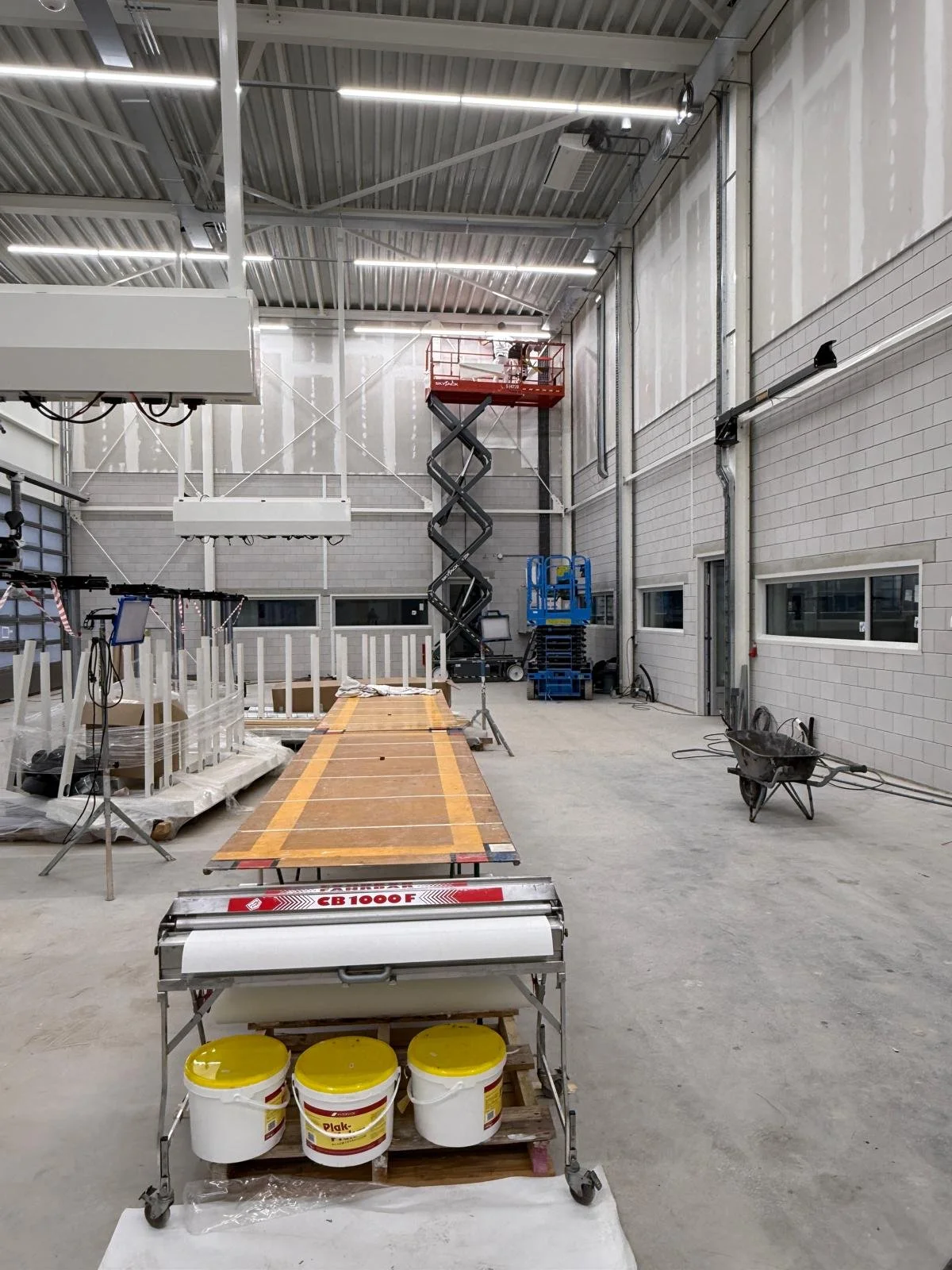 Schilderwerken Drachten BV - Van den Brug Garage