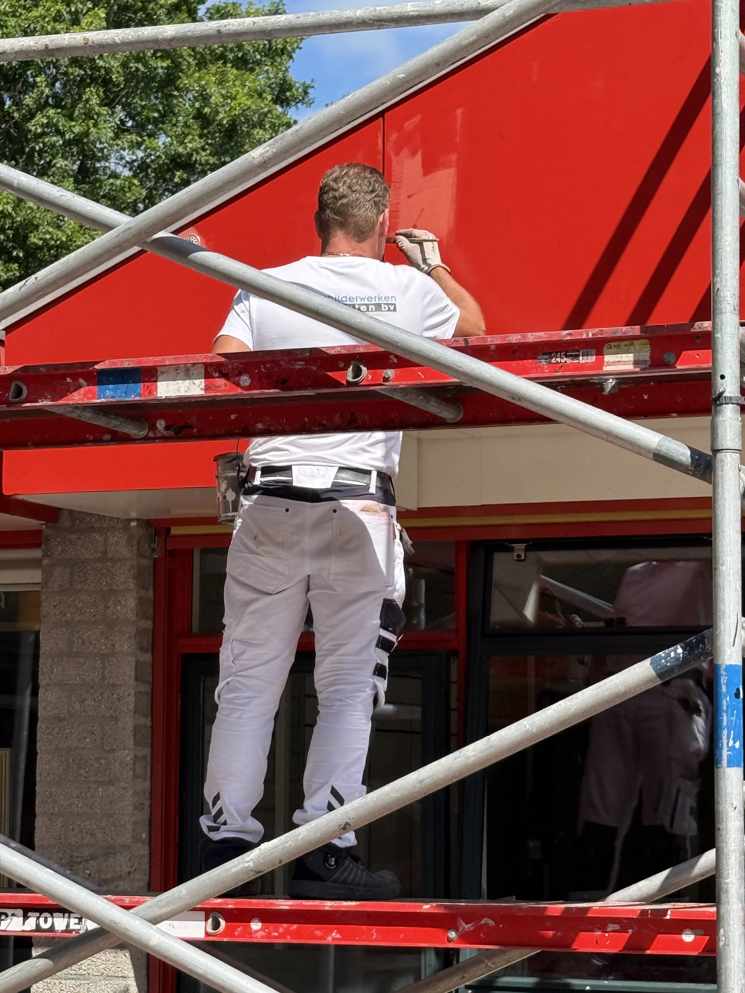 Buitenschilderwerk basisschool "De Linebeam" Drachten