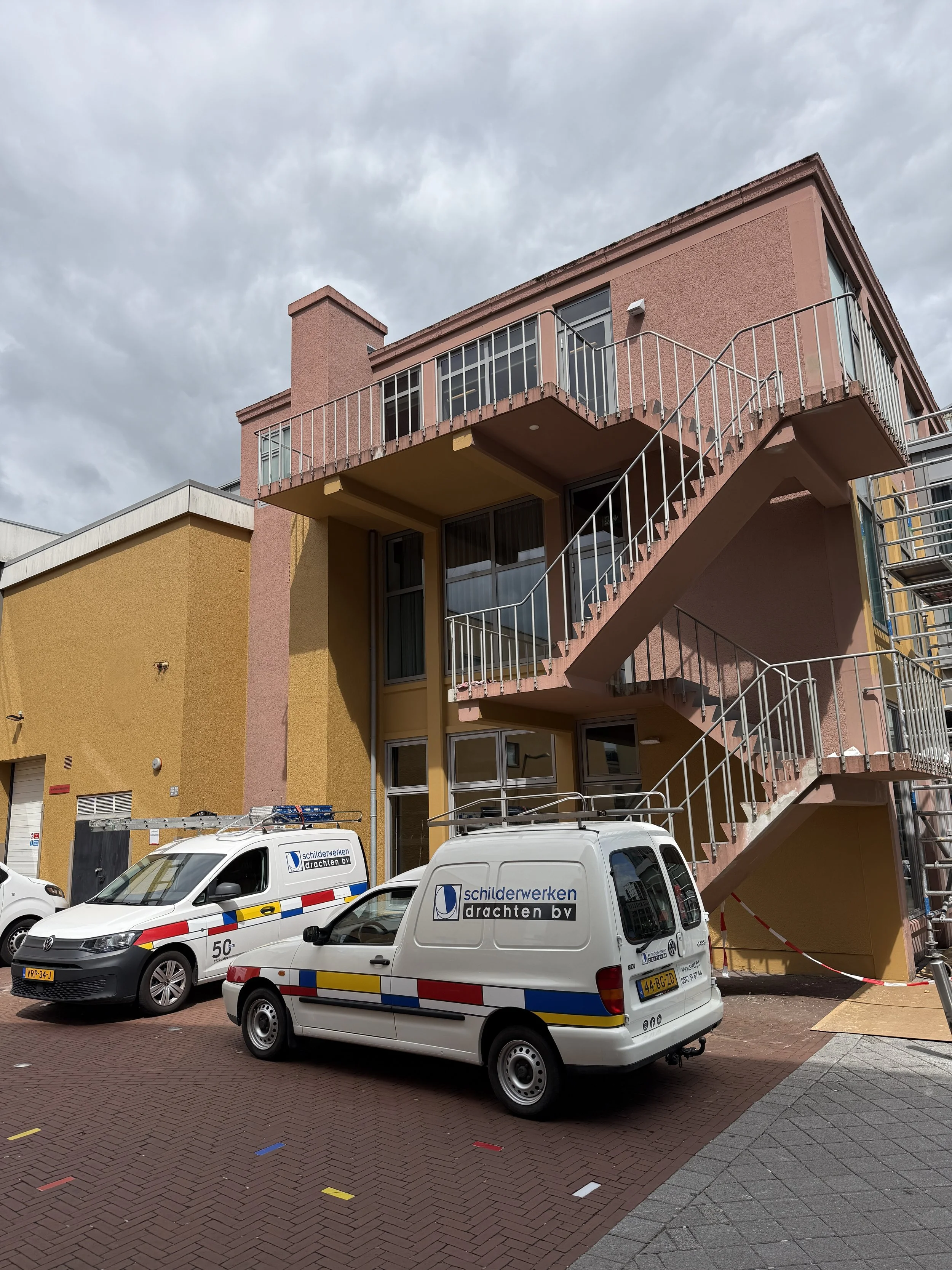 Buitenschilderwerk gevelmuren De Lawei Drachten