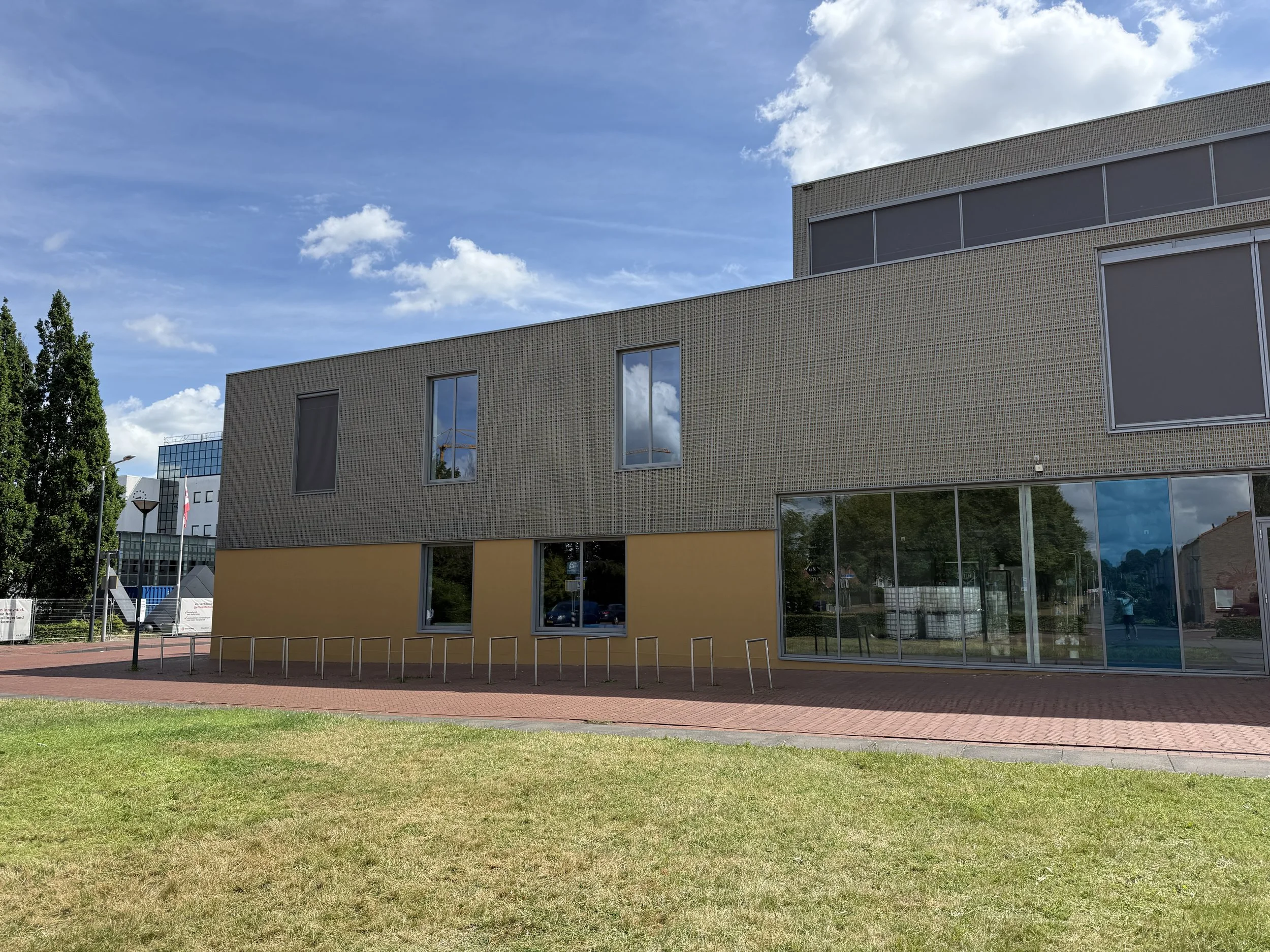 Buitenschilderwerk gevelmuren De Lawei Drachten