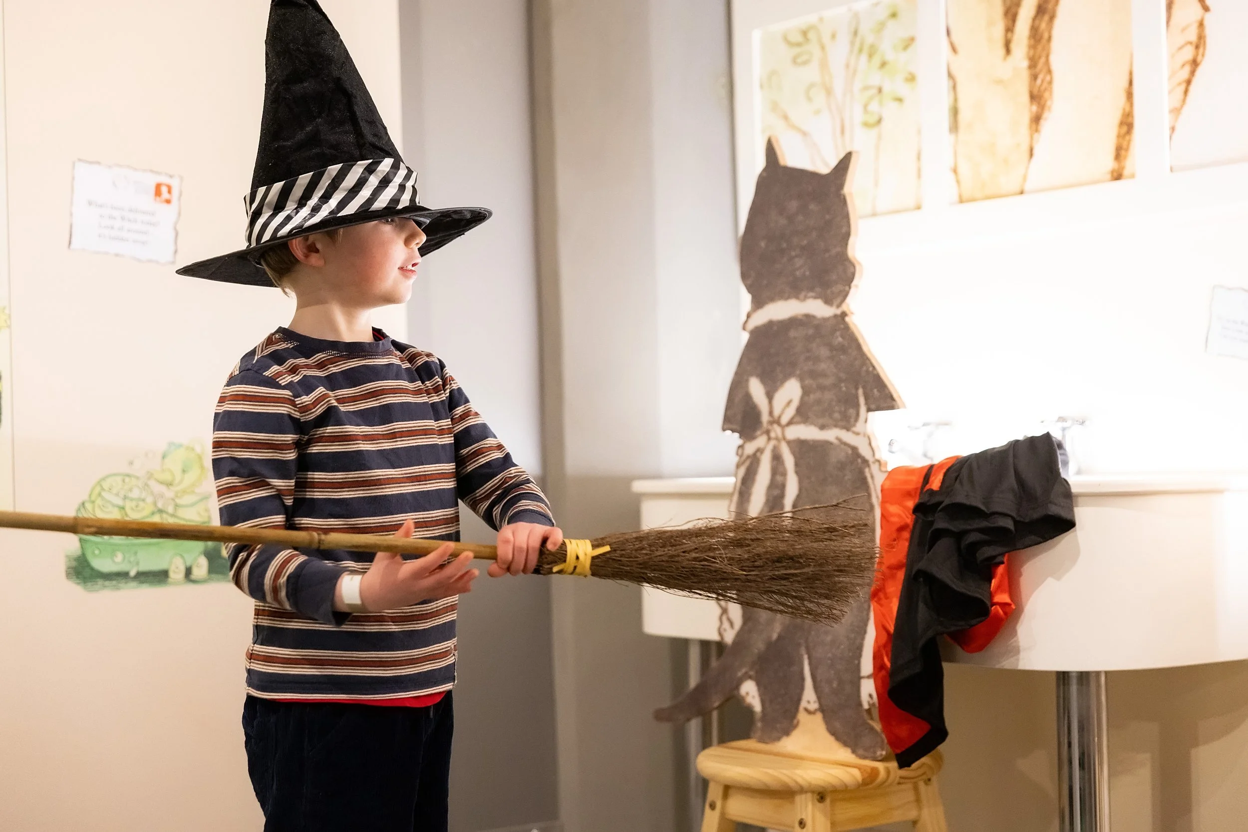 The Jolly Postman Exhibition 14 - Photo Credit Paul Clarke ┬® The Postal Museum.jpg