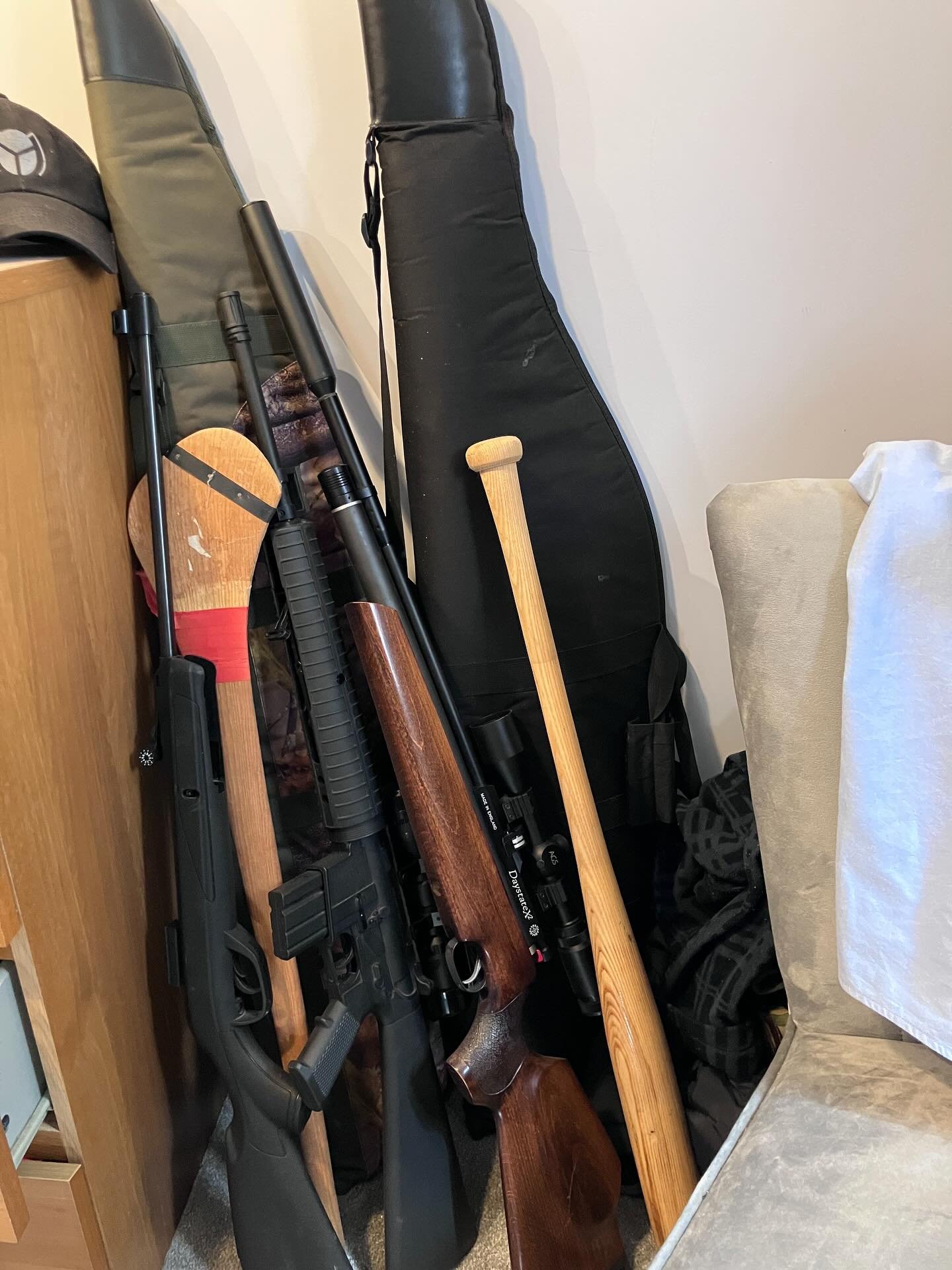Is it just me or does everyone have a corner like this in their bedroom 🤔?