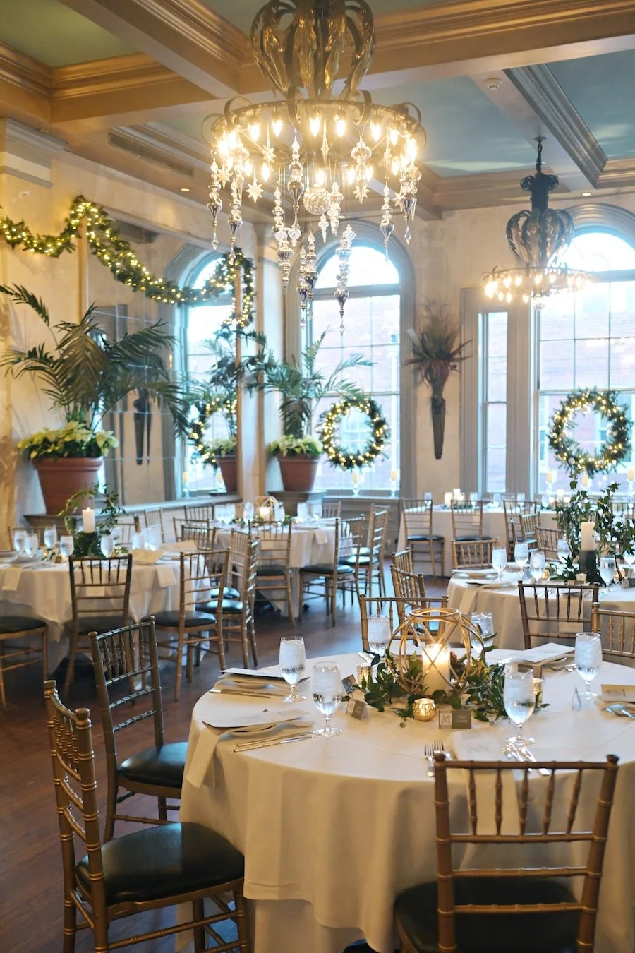 Elegant Winter Wedding Rehearsal Dinner in Savannah, Georgia — Wedding ...