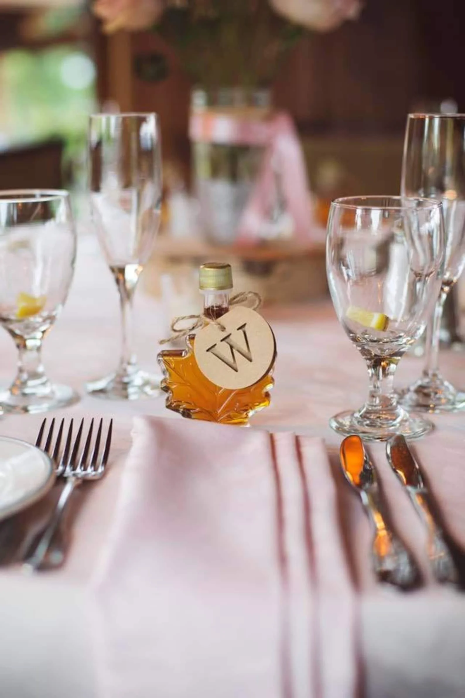maple syrup favors