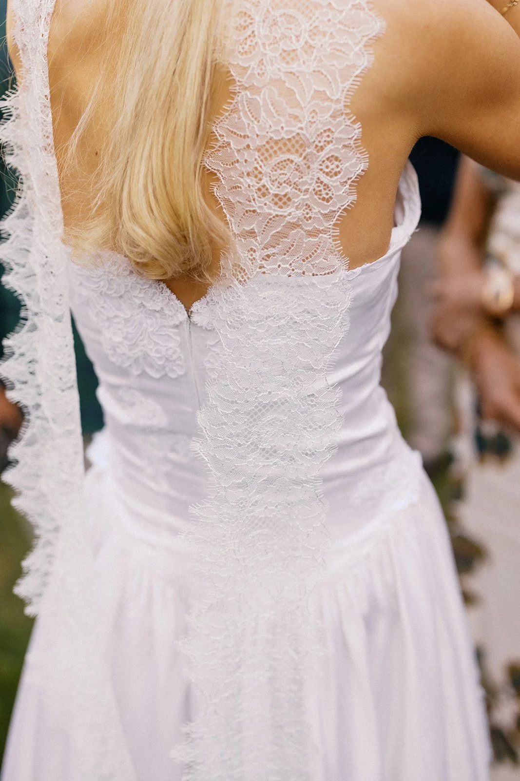 sentimental-wedding-welcome-party-bride-wears-moms-wedding-dress-17.jpg