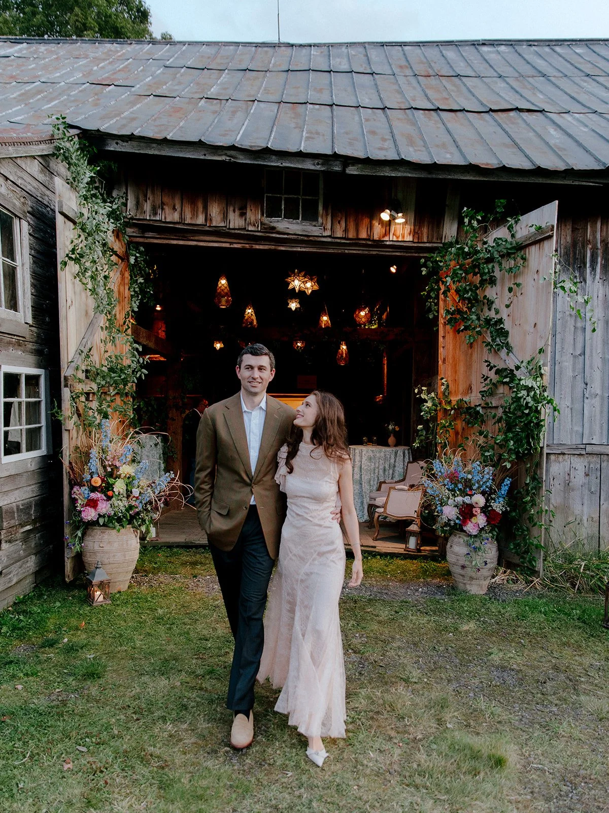 romantic-rustic-farm-wedding-welcome-party-in-vermont-23.jpg