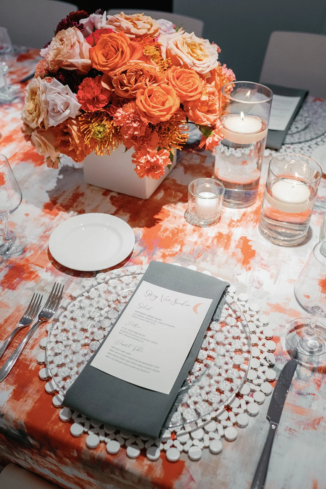 modern-place-setting-modern-art-gallery-wedding-rehearsal-dinner-welcome-party-lets-get-rehearsed-1.jpg