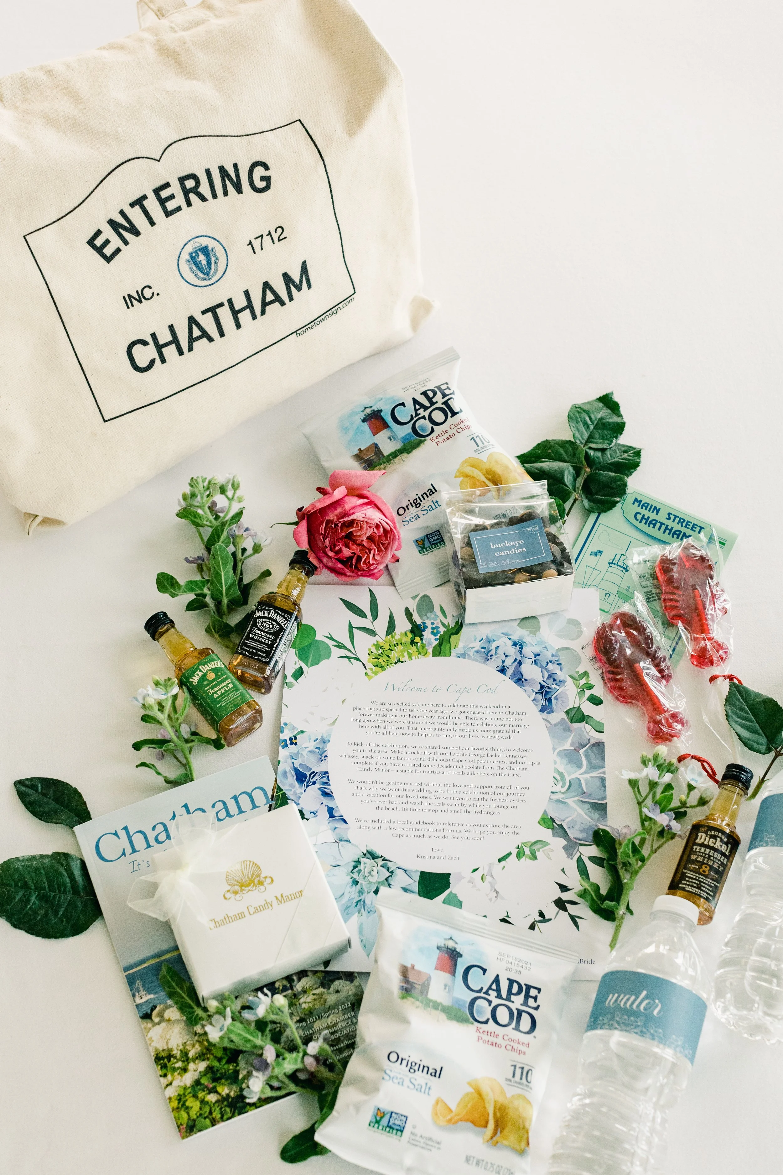 romantic alfresco wedding rehearsal dinner in cape cod