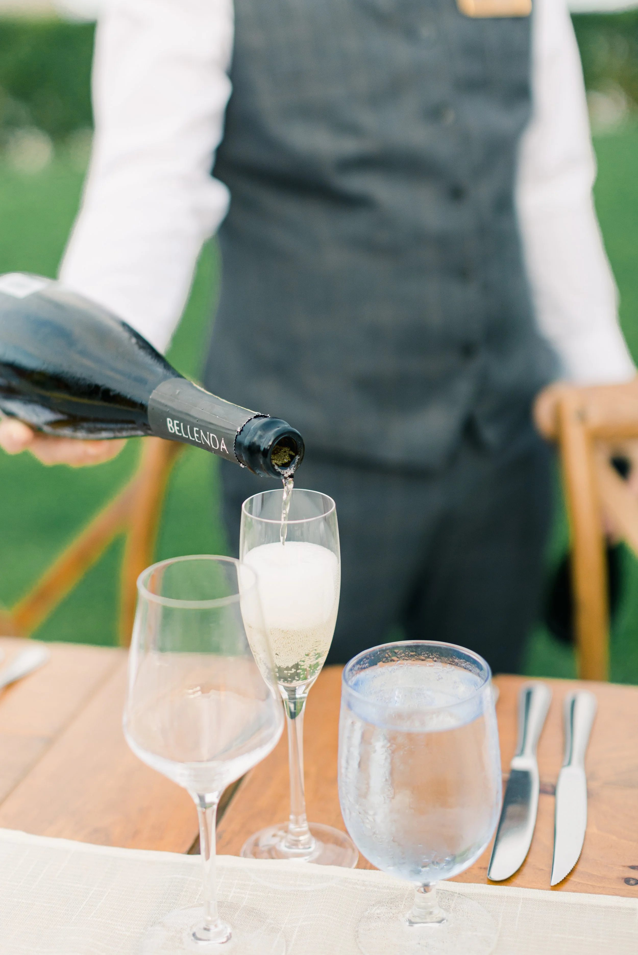 romantic alfresco wedding rehearsal dinner in cape cod