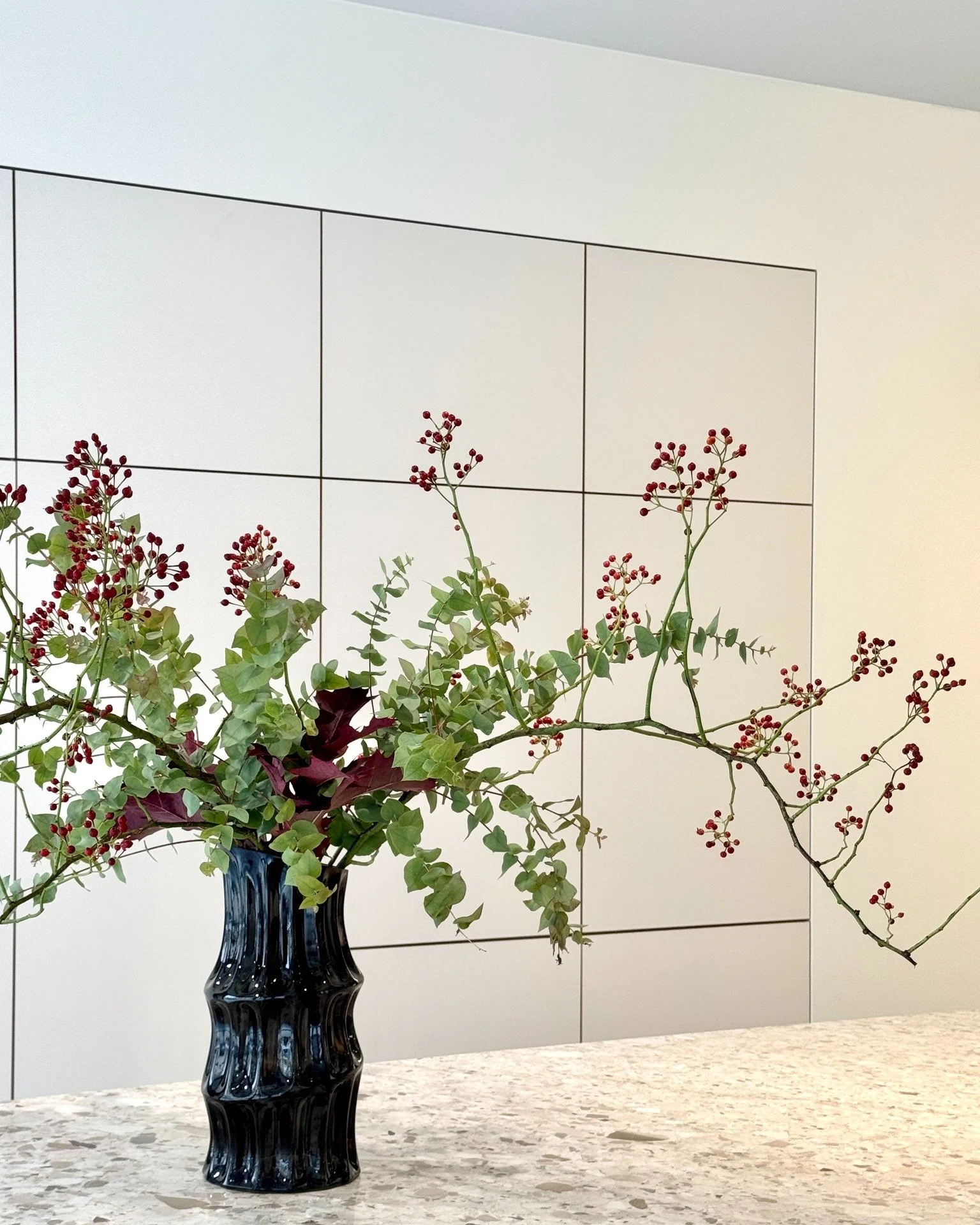 Kleine details maken van een ruimte een verhaal.

#geva #keukeneninterieur #interieur #interieuropmaat #interior #interiordesign #interieurinspiratie #interiorinspiration