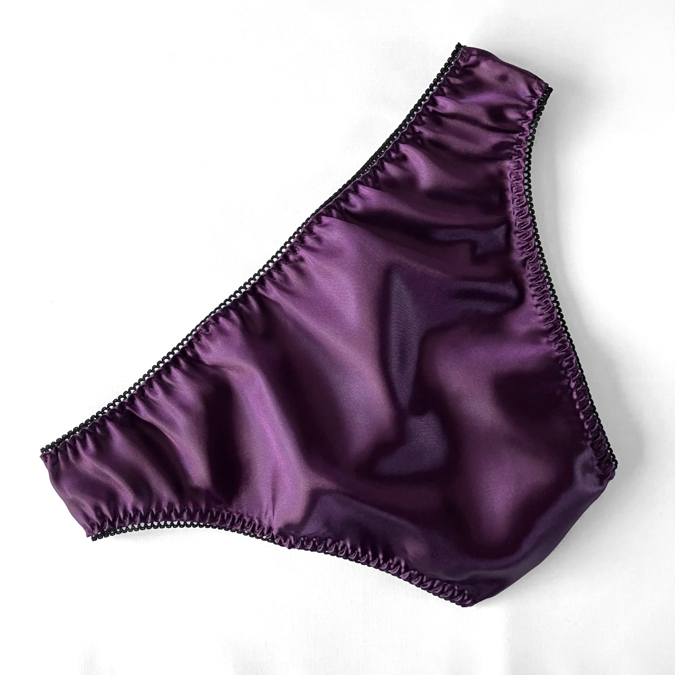 aubergine satin 4.png