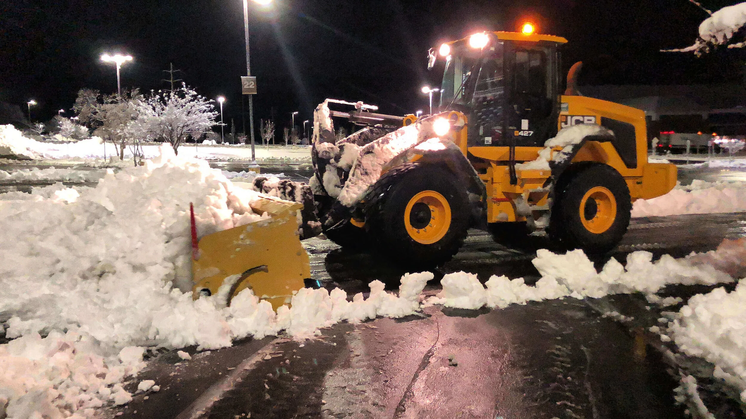 Apply to SnowX to Operate Wheel Loaders like this JCB.jpg