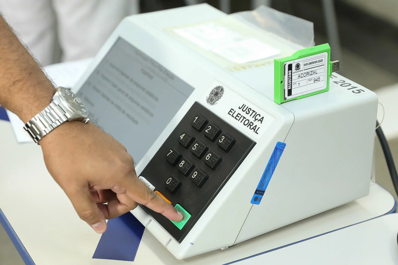 Assédio Eleitoral e Relações de Trabalho: Cuidados Essenciais para Empregadores no Período Eleitoral
