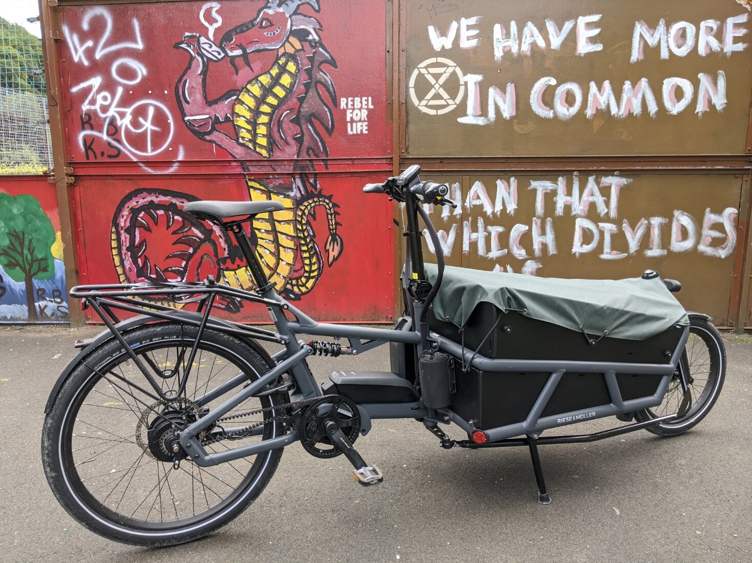 Riese & Muller’s Load 75 Vario is the most technologically advanced bike we’ve used, but at around £7k to buy, it’s also the most expensive…
