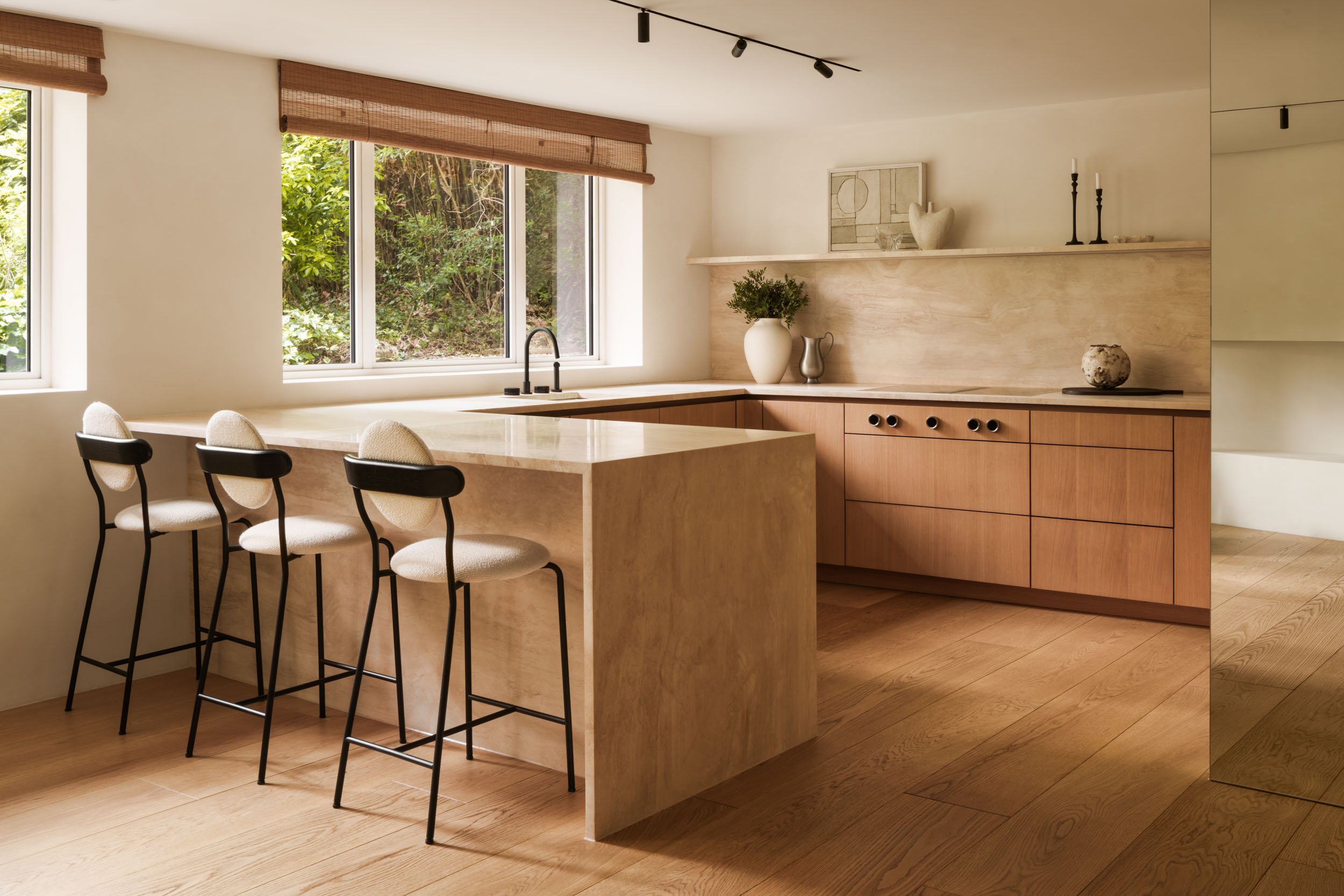 contemporary-interior-design-kitchen.jpg