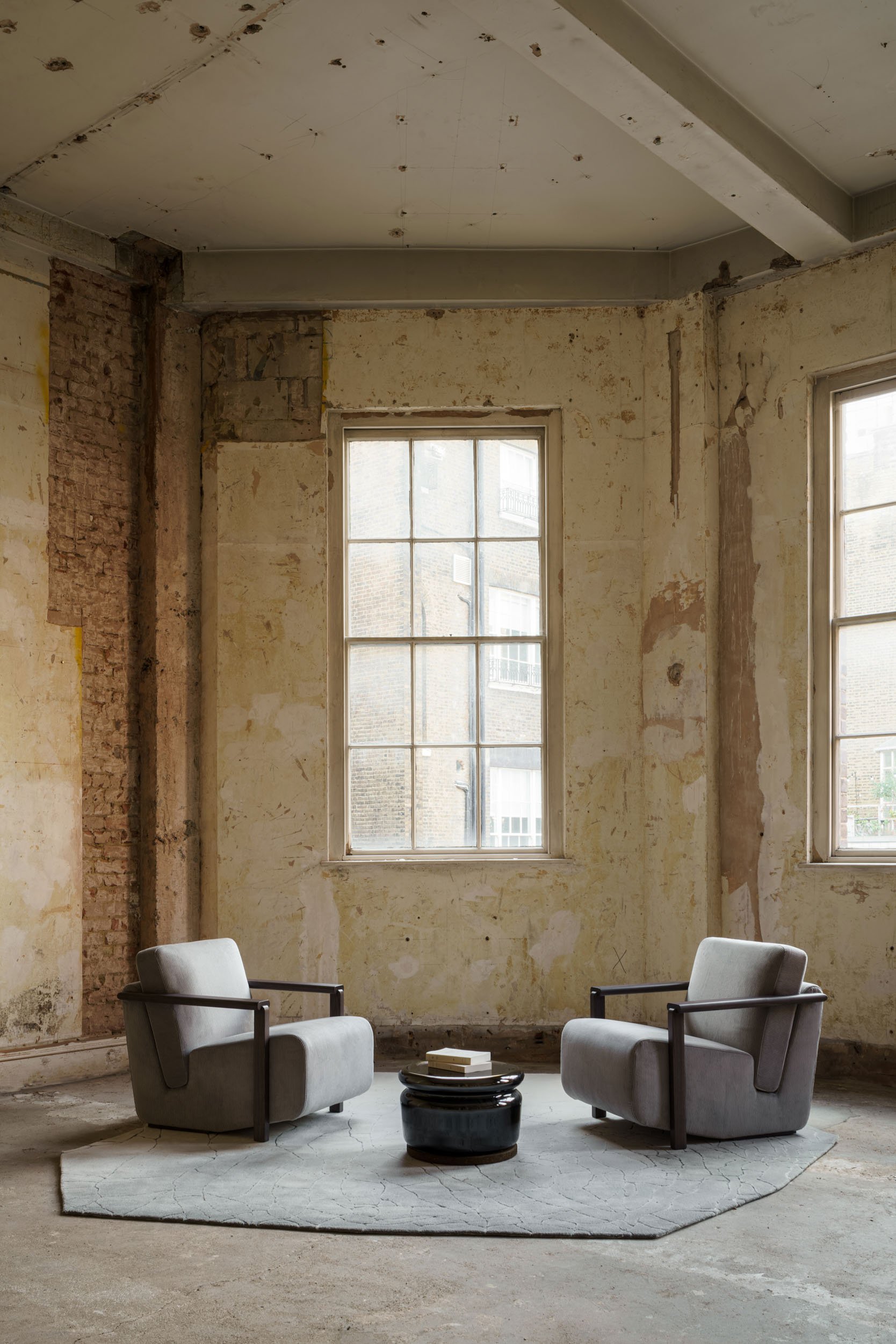 interior-design-furniture-ad-campaign-armchairs.jpg