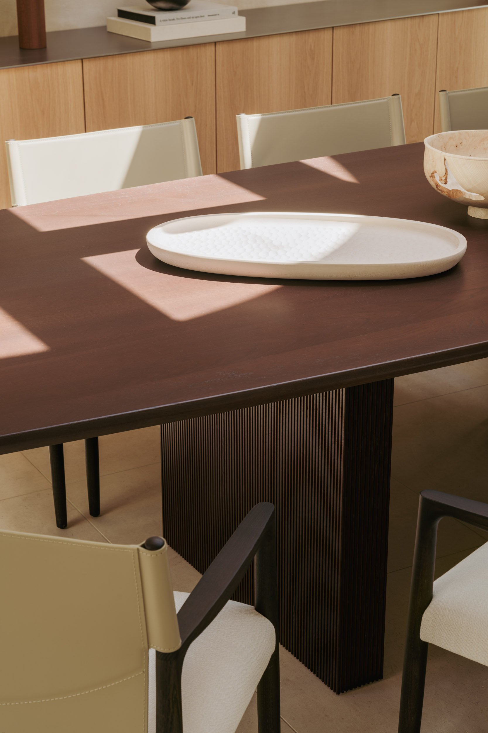 modern-japanese-interior-design-dining-table-detail.jpg