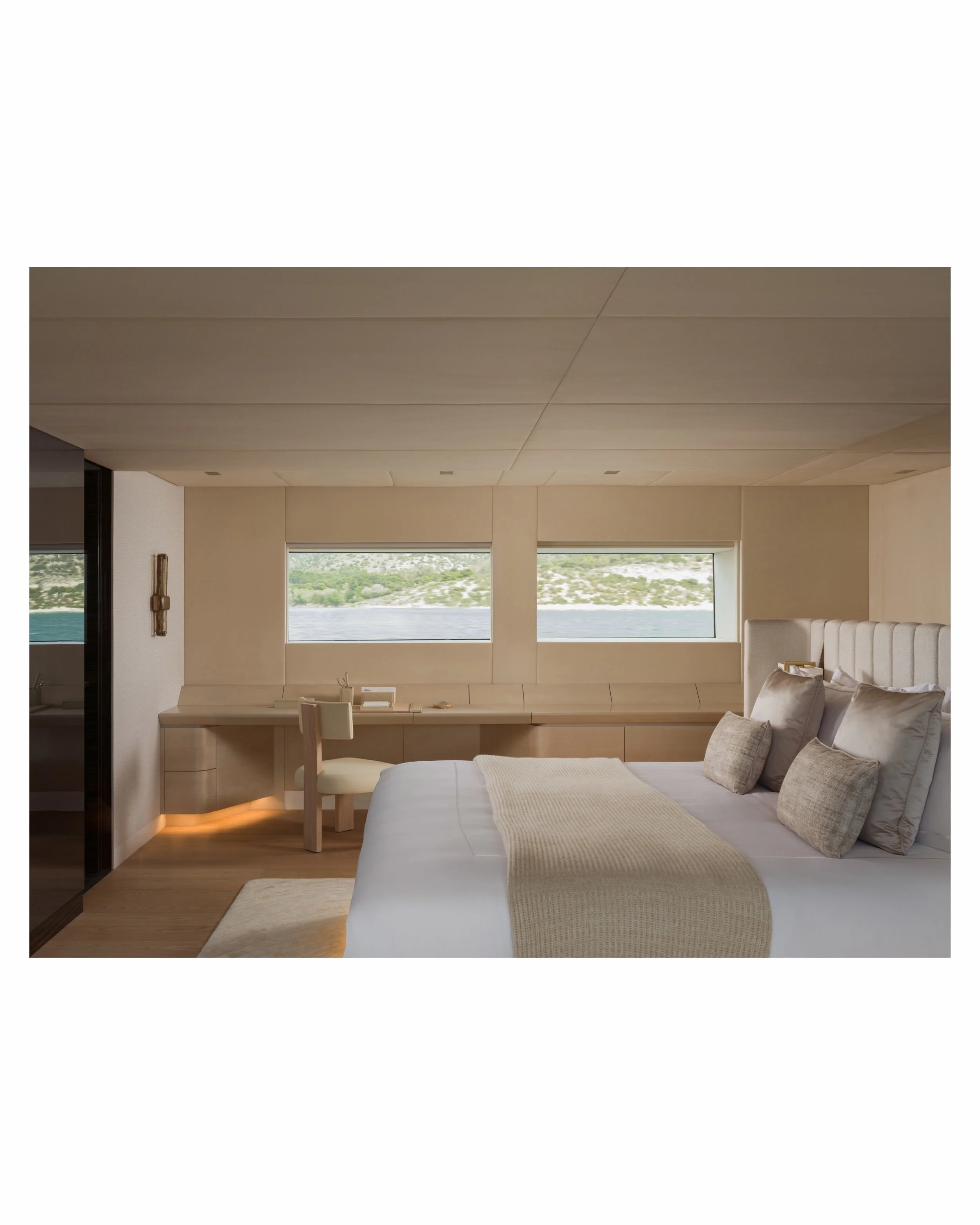 A softer side of life at sea aboard Axios. Warm minimalism, natural textures, and beautifully refined interiors designed for slow living on the water.

An unforgettable shoot experience capturing these spaces while constantly moving across the sea, w