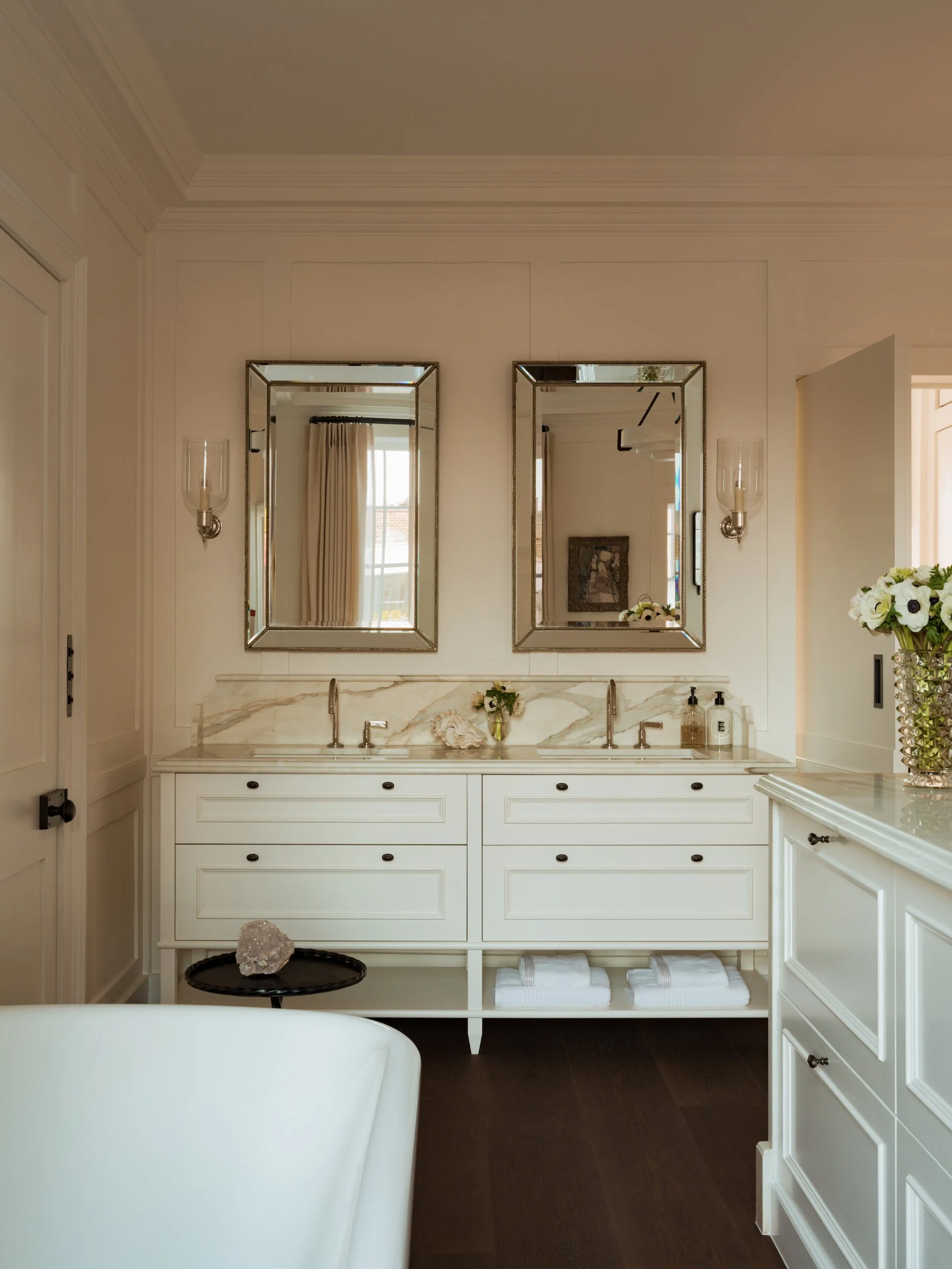 Covet_Noir_Cheyne_Row_LR_40.jpg