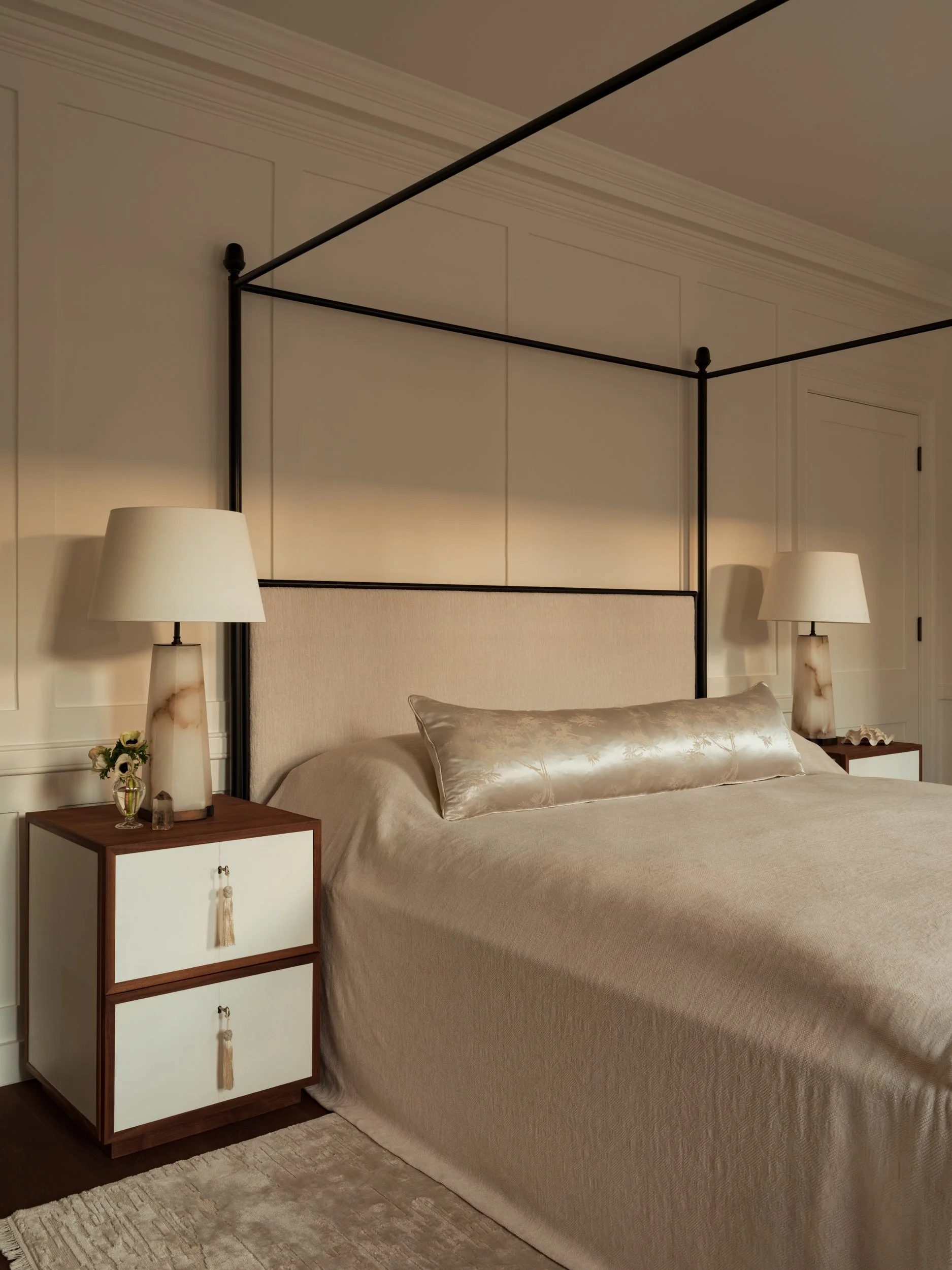Covet_Noir_Cheyne_Row_LR_36.jpg