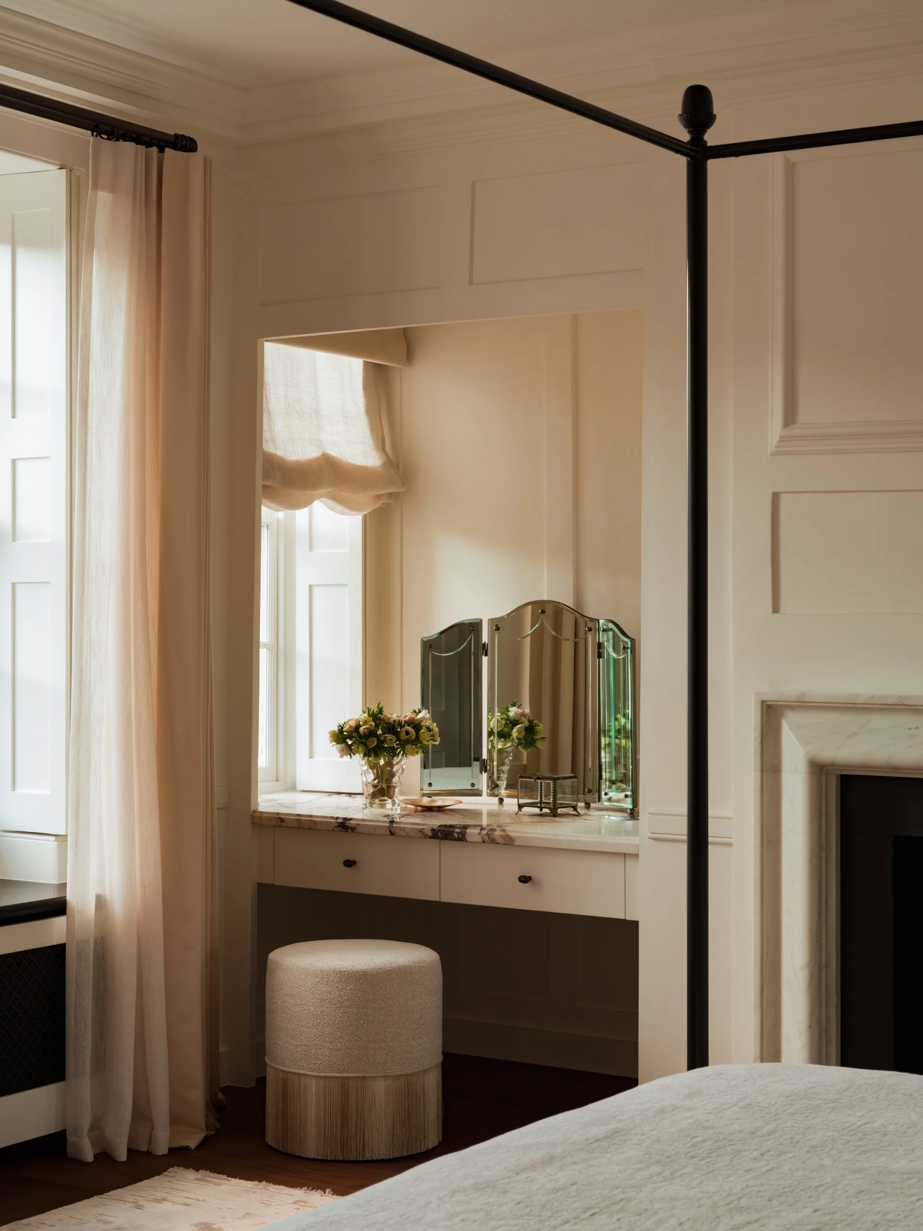 Covet_Noir_Cheyne_Row_LR_35.jpg