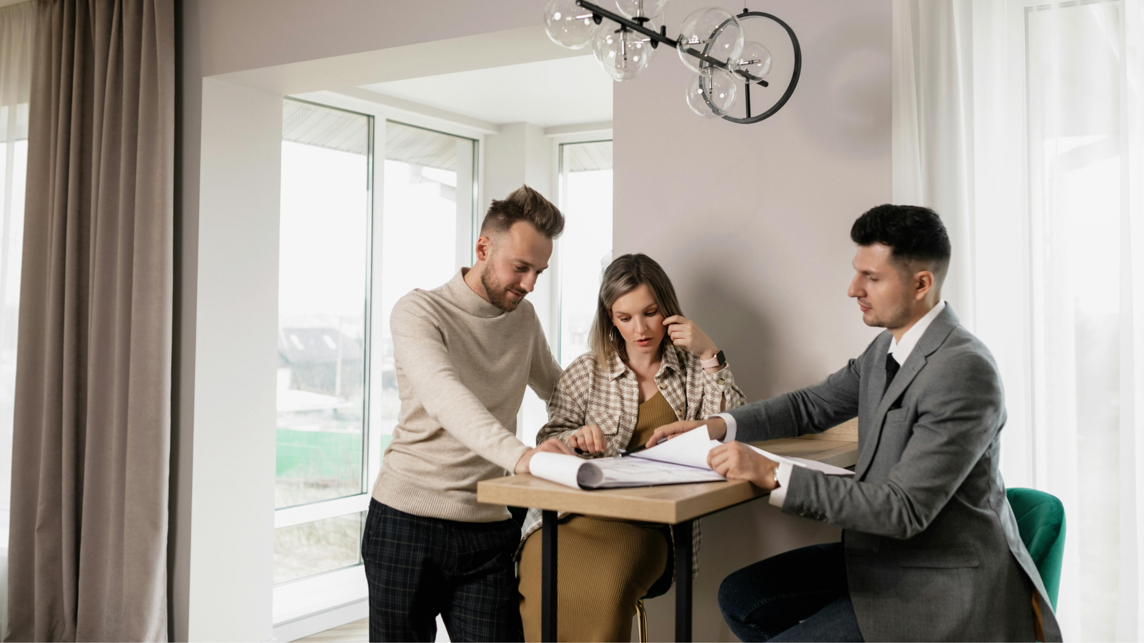 Buying a Home Without a Traditional Paycheck