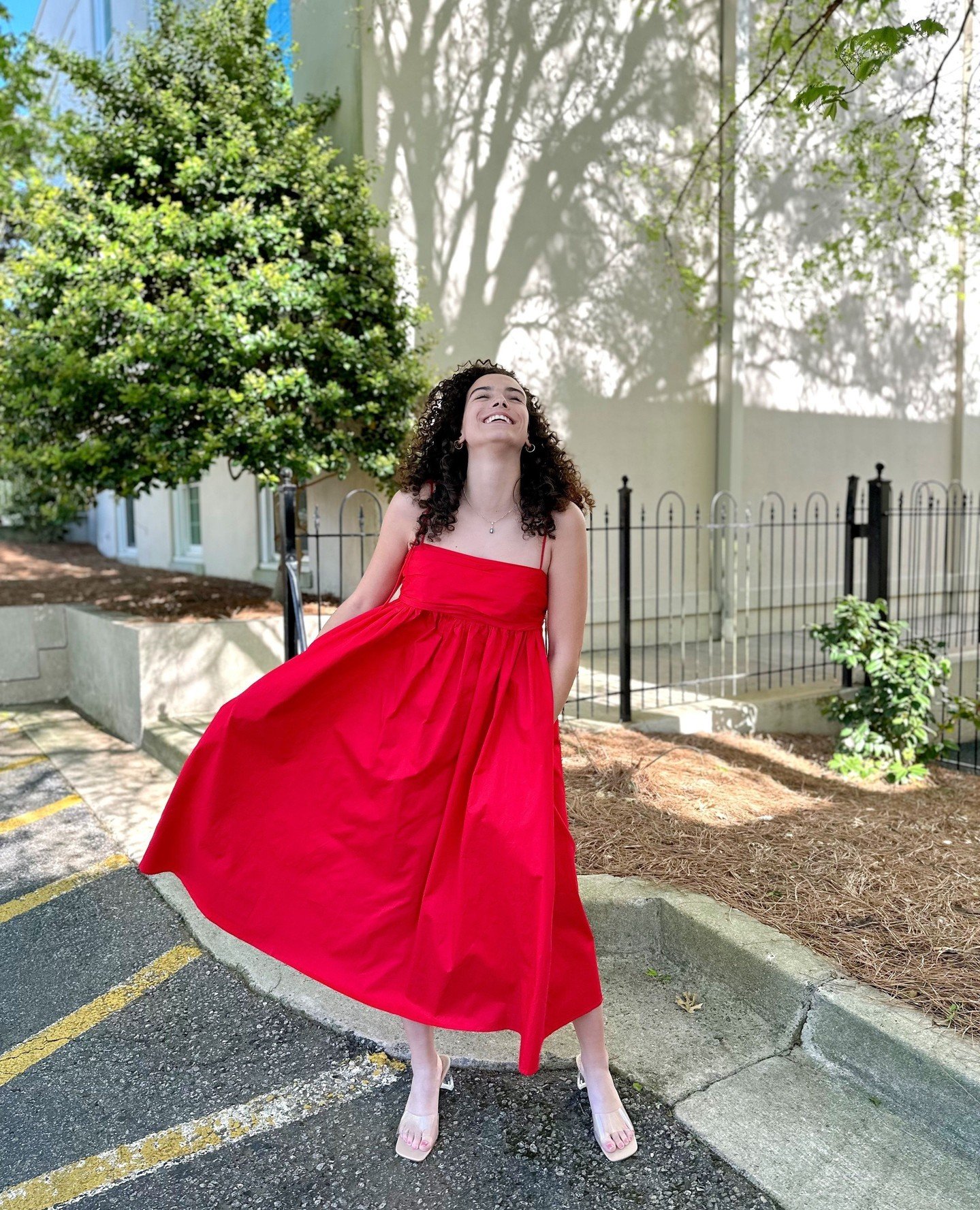 In need of a last minute graduation dress? We have you covered ❤️