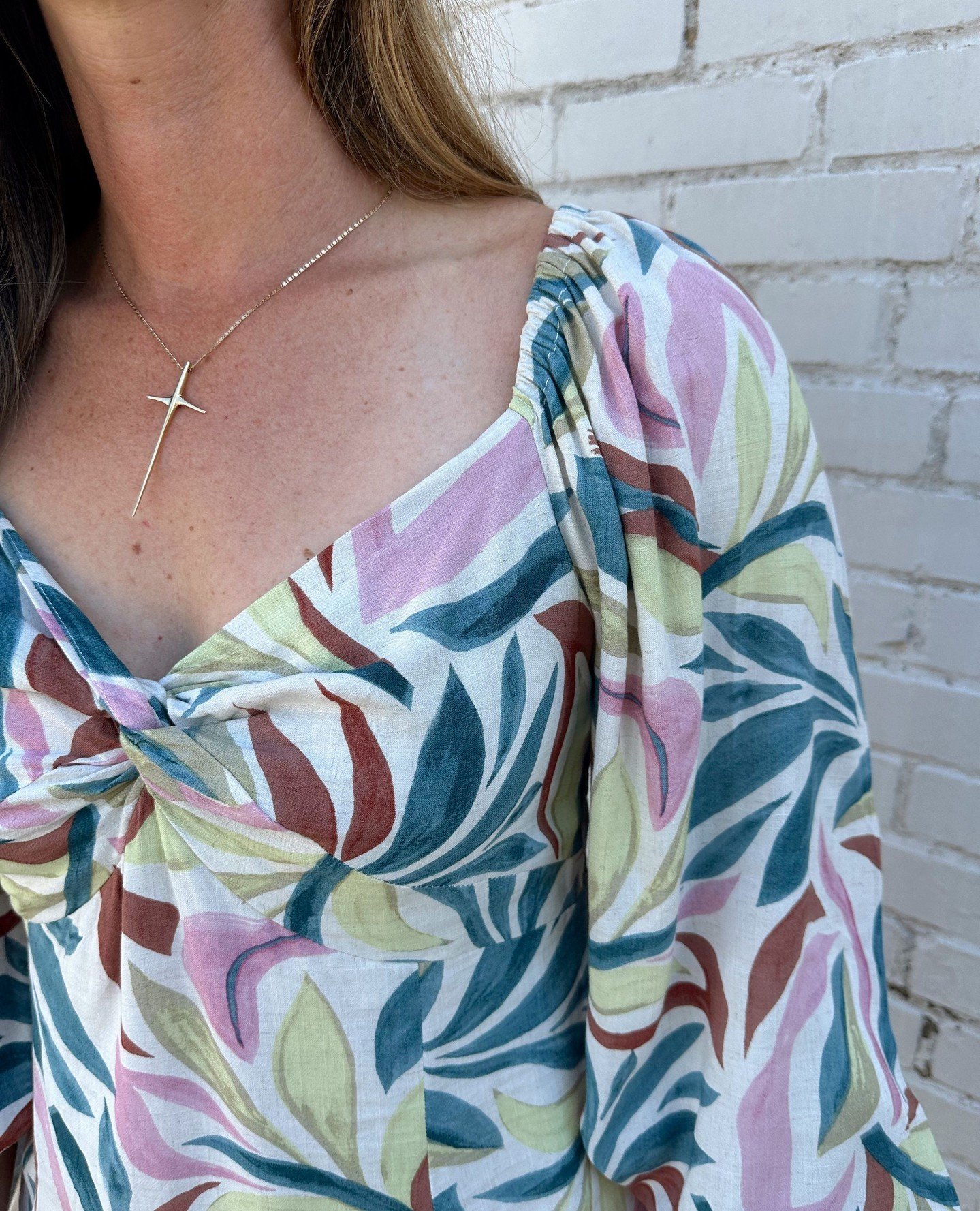 Any sundress pairs wonderfully with our Crown of Thorns Cross Necklace! We're loving the details of both and think that you will too!🌸