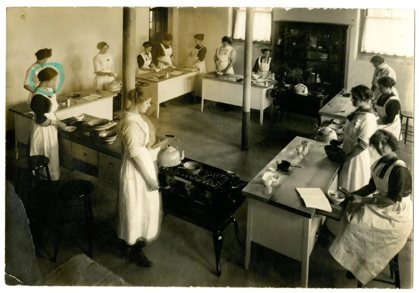 Domestic Science Education class, Daleville School, circa 1904-1905    (Elizabeth Betterton is circled on the left) 