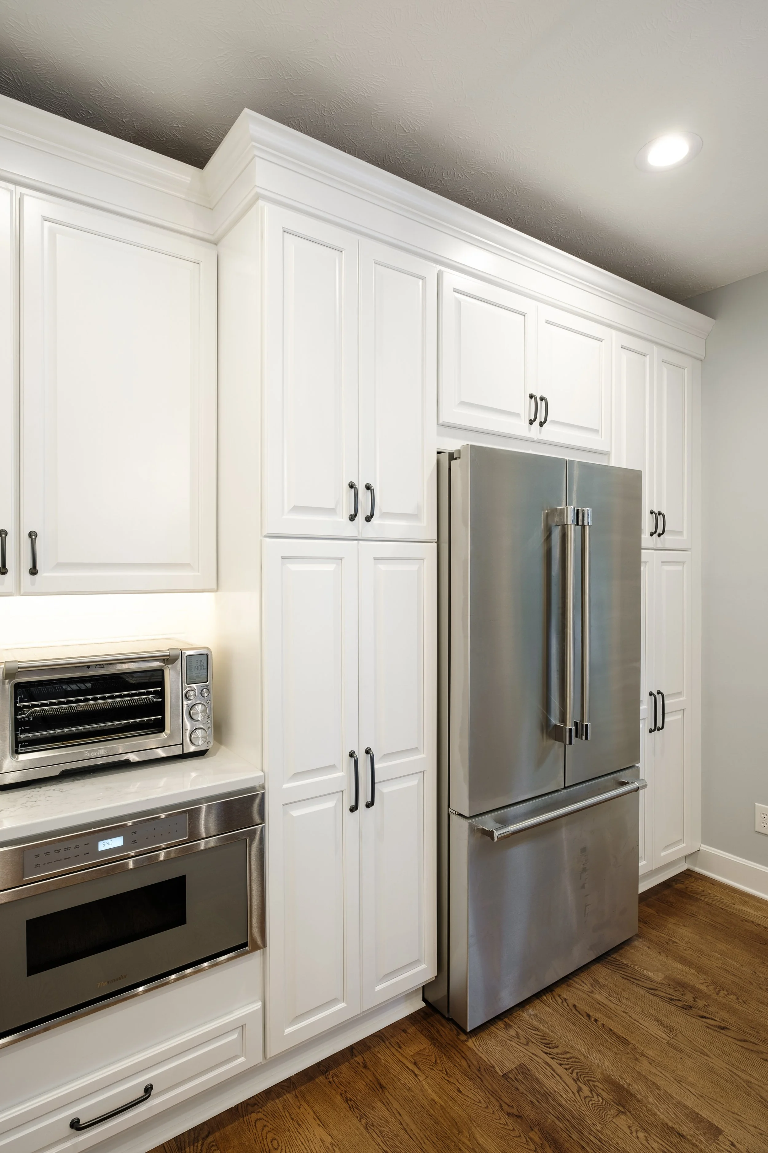 Modern Kitchen Remodel by Legacy Remodeling Team — Project 4 project photo 4