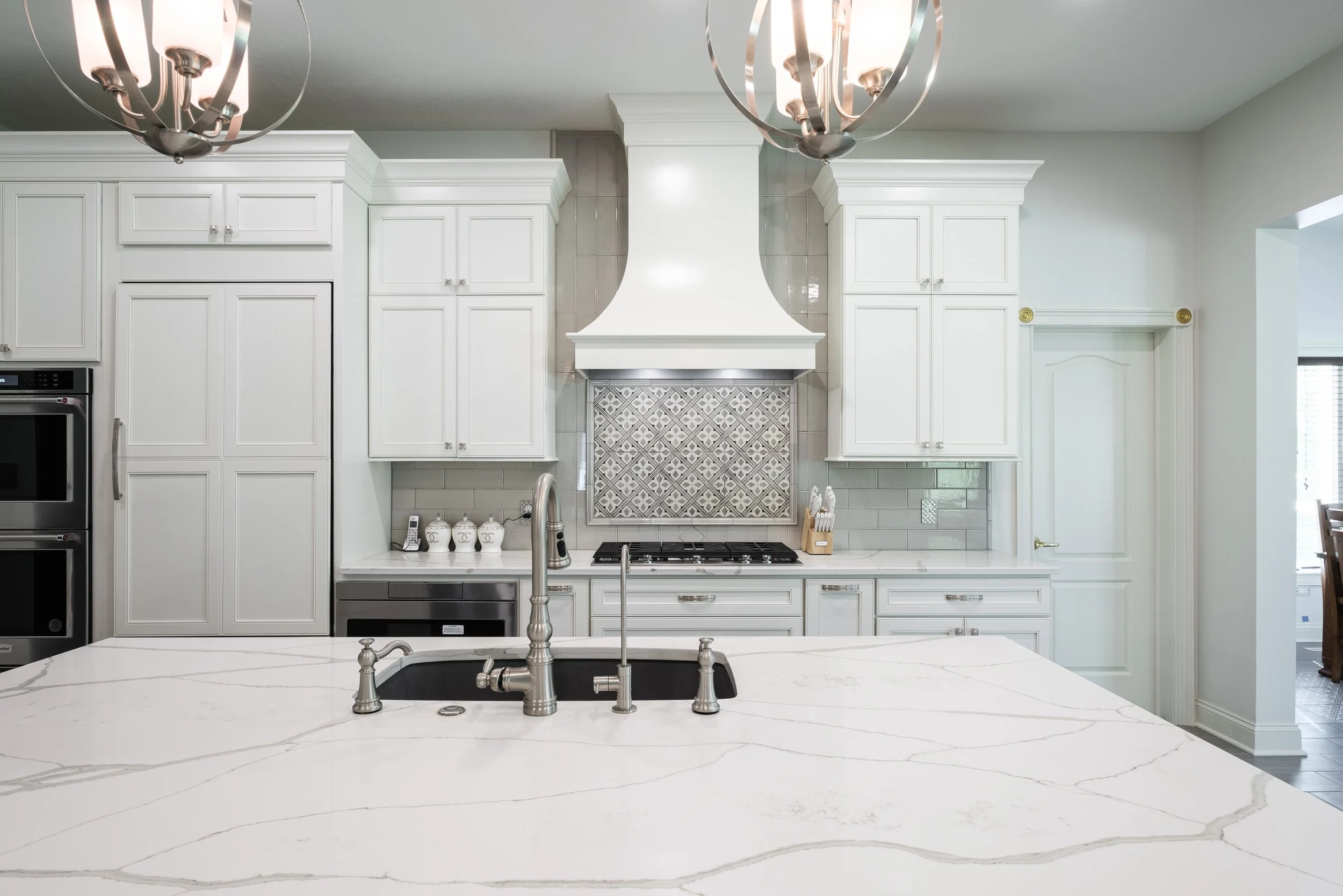Modern Kitchen Remodel by Legacy Remodeling Team — Project 1 project photo 3