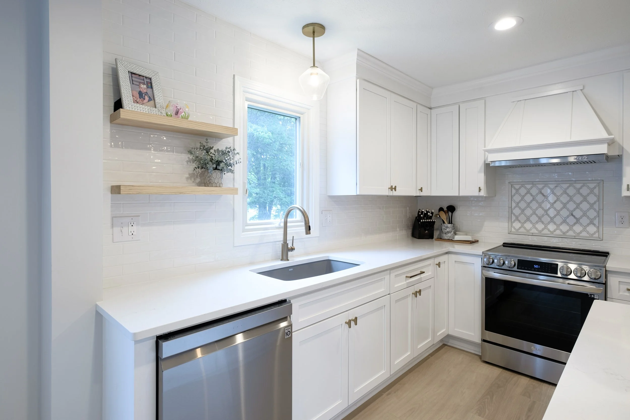 Modern Kitchen Remodel by Legacy Remodeling Team — Project 3 project photo 7