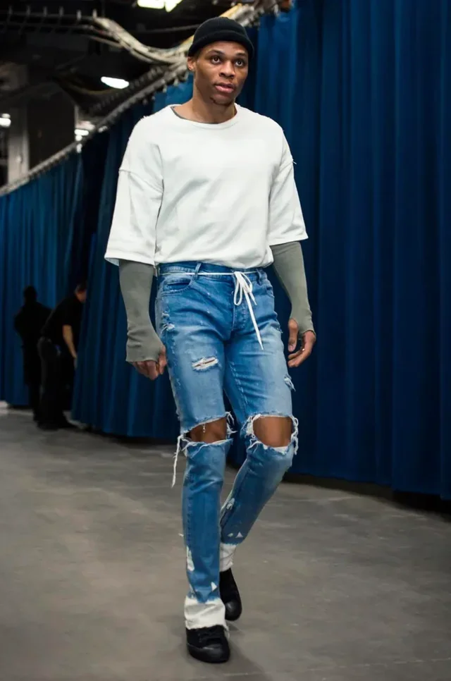 fashion-highlight-russell-westbrook-v0-bt007hv1ujhb1.webp