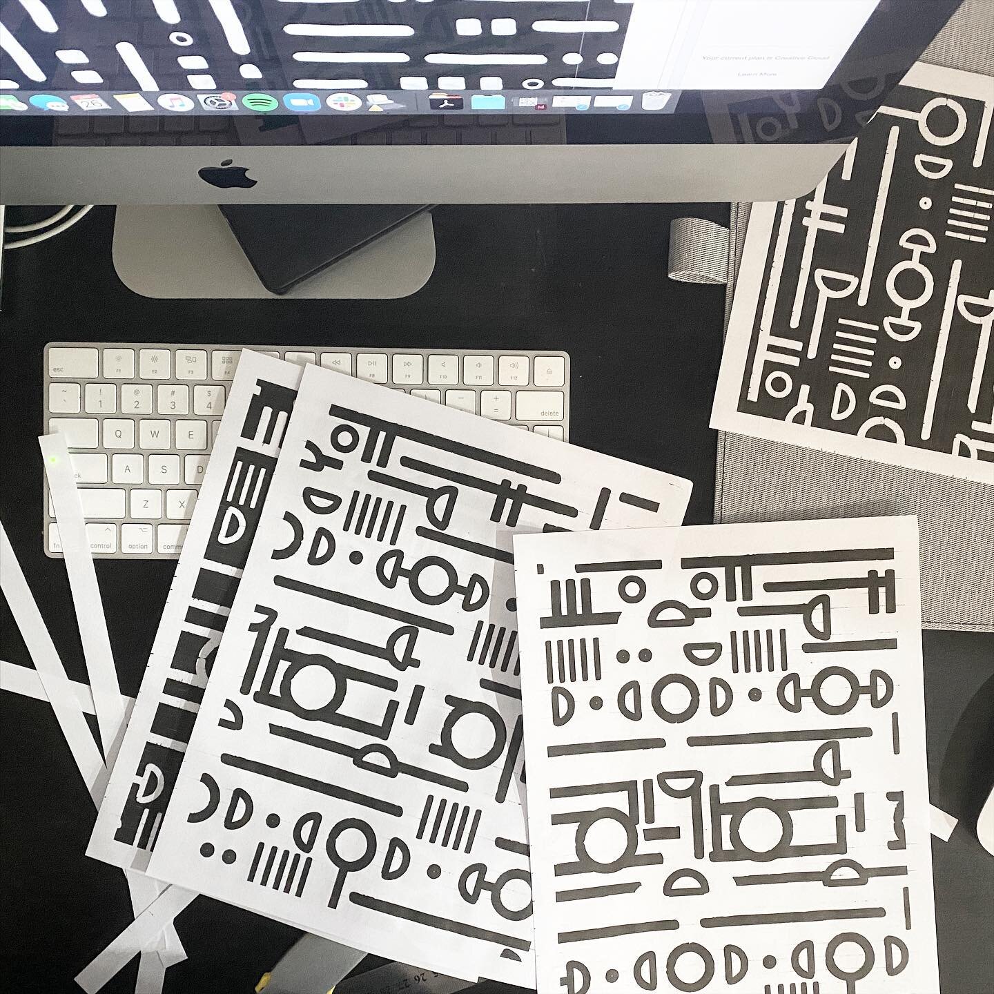 Print &gt; Cut &gt; Paste &gt; Repeat. 
.
I&rsquo;ve been working on a number of patterns recently - the last batch are still up on the wall over a month later ✖️⚫️✖️

.
.
#patterndesign #pattern #design #designart #patternrepeat #visualdesign #visua