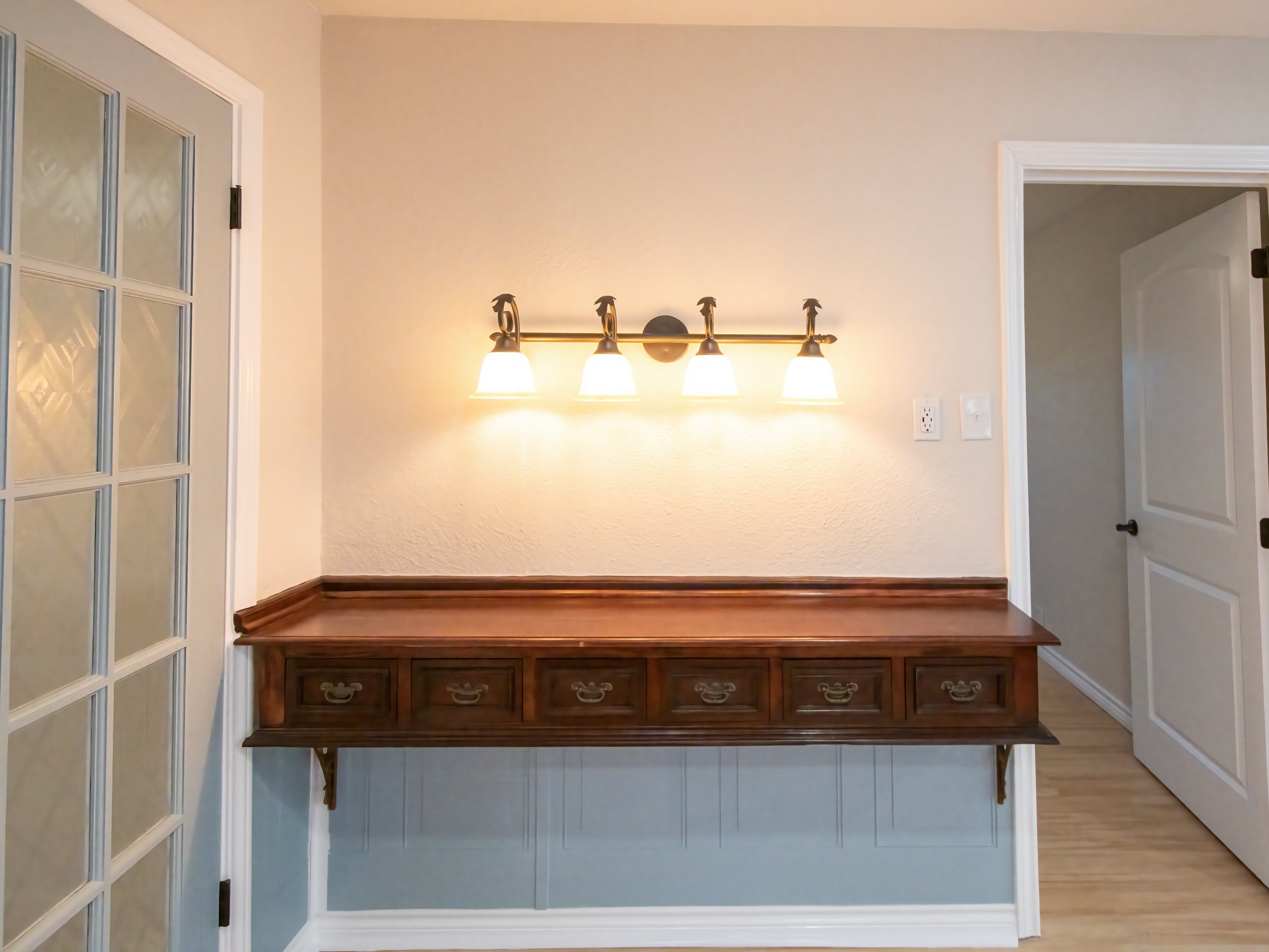 Kitchen side bar details.jpg