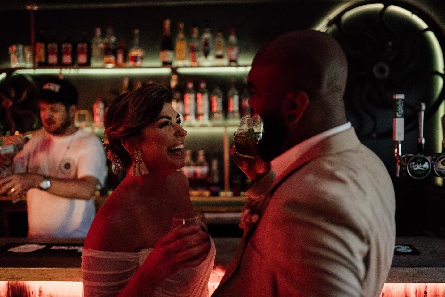 PHOTOGRAPHERS 📸// This is exactly what we want to be seeing you do on your big day!...laughing, smiling and having drinks. @samsparksphoto will make sure to photo those moments! Love evening photographs...you don&rsquo;t want to miss capturing the r