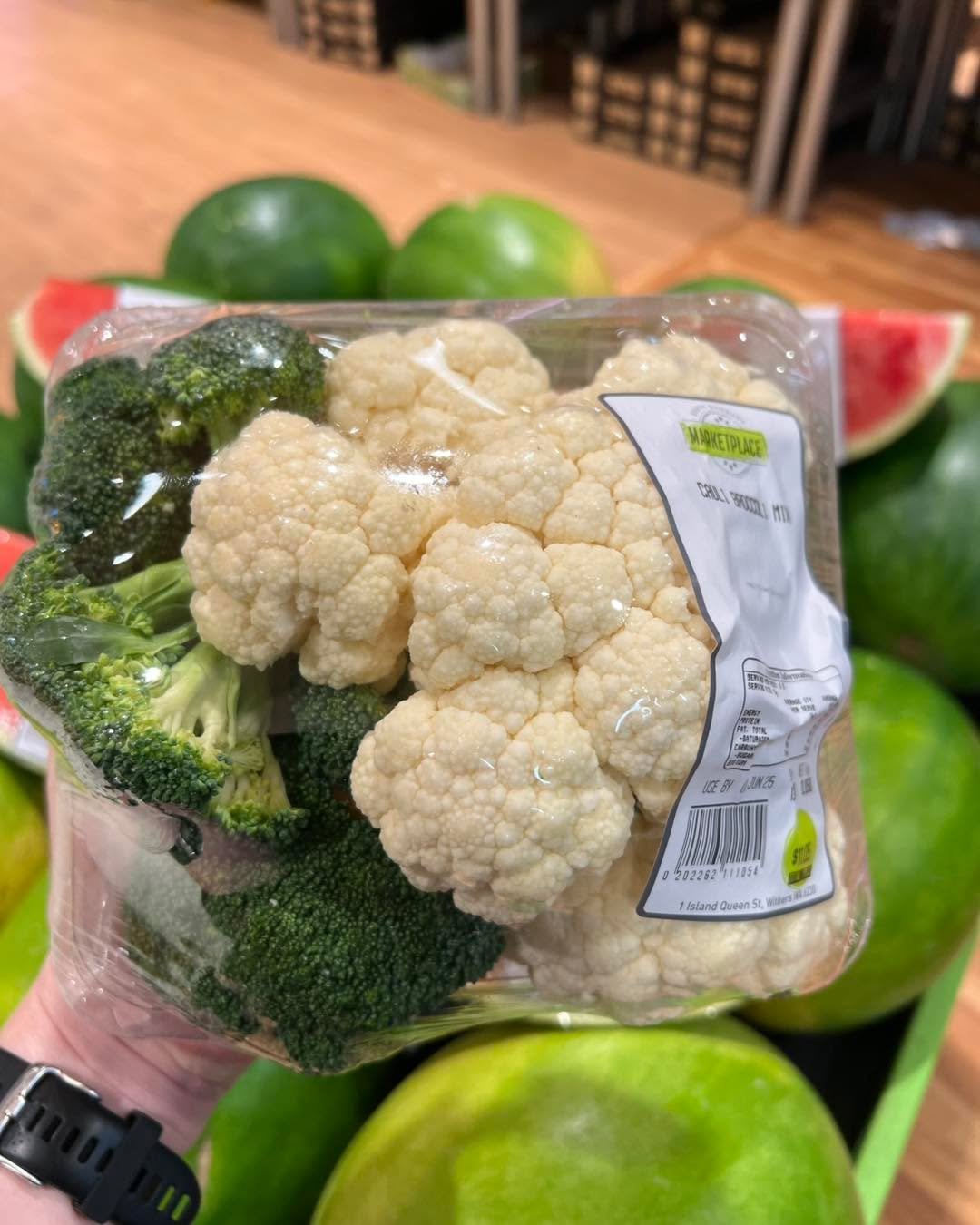 Our variety of chopped veg trays offer the perfect solution for a quick and easy dinner. 
With minimal prep required, just drizzle with oil, add your desired seasoning and cook to your liking!

#southbunburymarketplace #sbmarketplace #yourlocalmarket
