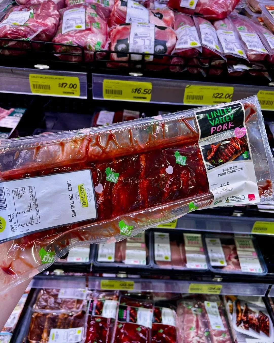 It&rsquo;s Market Day at South Bunbury Marketplace!

We&rsquo;ll be serving up Linley Valley Pork BBQ Plum Ribs fresh off the grill.

Head in-store today between 12pm and 1:30pm to enjoy a delicious taste of local goodness.

#southbunburymarketplace 