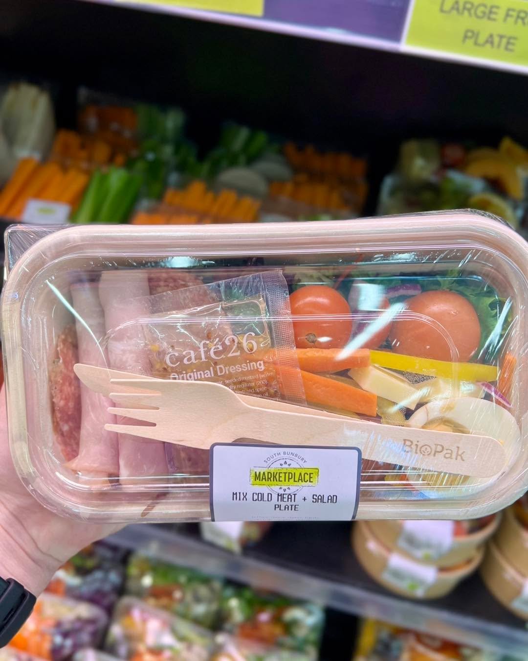 Need something quick and fresh?
Try our cold meat &amp; salad plates &mdash; made in-store daily and ready to go!

#southbunburymarketplace #sbmarketplace #yourlocalmarketplace #buywesteatbest #supportlocal #freshandlocal #fresh #themarketplacesouthb