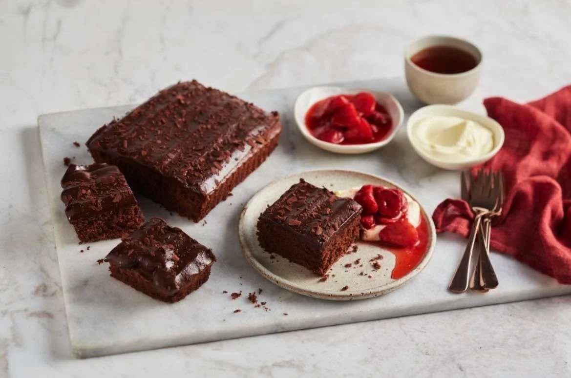 It&rsquo;s Market Day Today! Head in store to try Sara Lee&rsquo;s range of cakes between 12 - 1.30pm. 

Sara Lee rich, moist Chocolate
Cake with smooth chocolate butter icing (and a sprinkle of chocolate flakes, because why not?) is here to make you