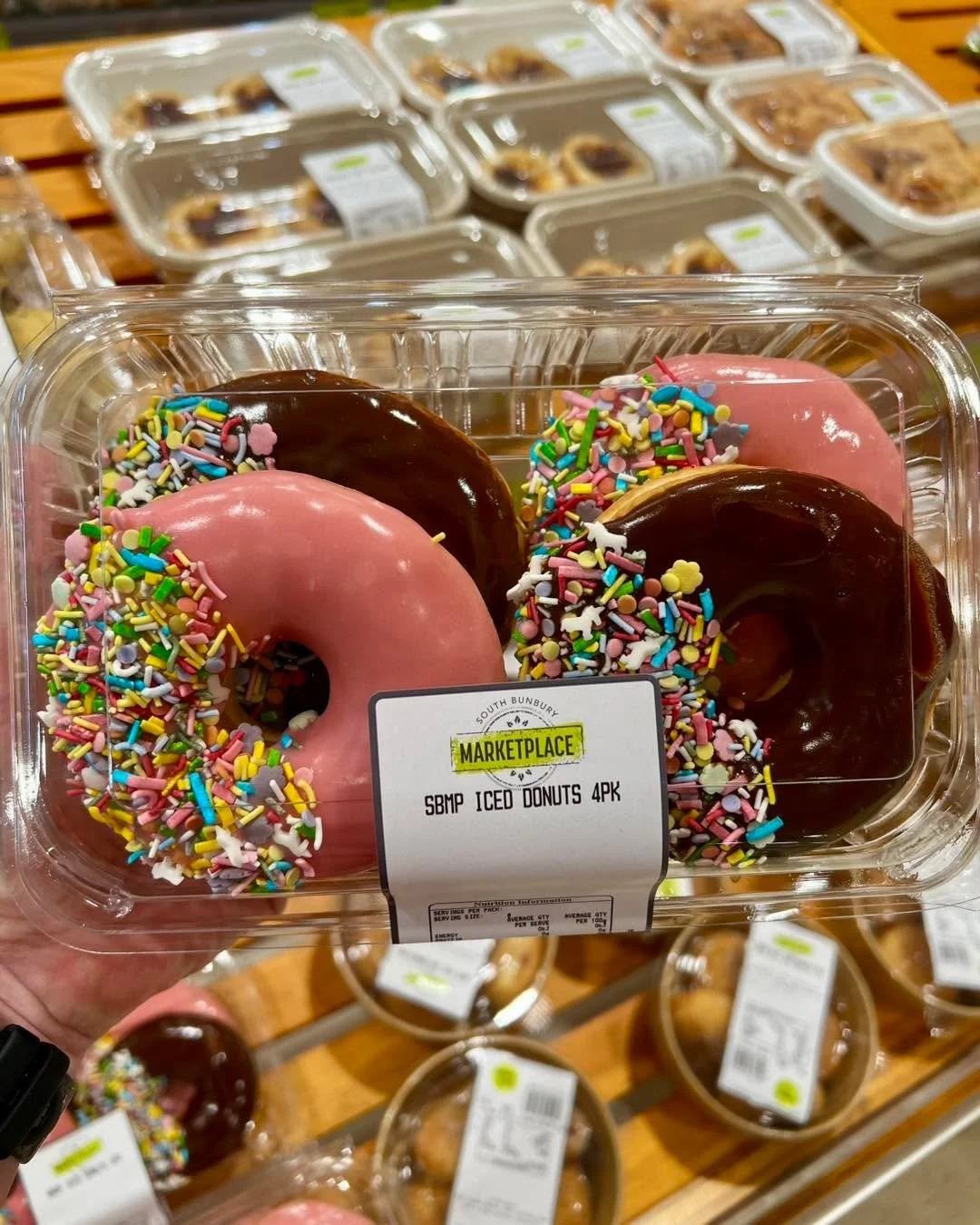 Baked in store. Iced to perfection.

Our 4-pack iced donuts are ready and waiting at South Bunbury Marketplace!

Pop in and treat yourself today 💕

#southbunburymarketplace #sbmarketplace #yourlocalmarketplace #buywesteatbest #supportlocal #freshand