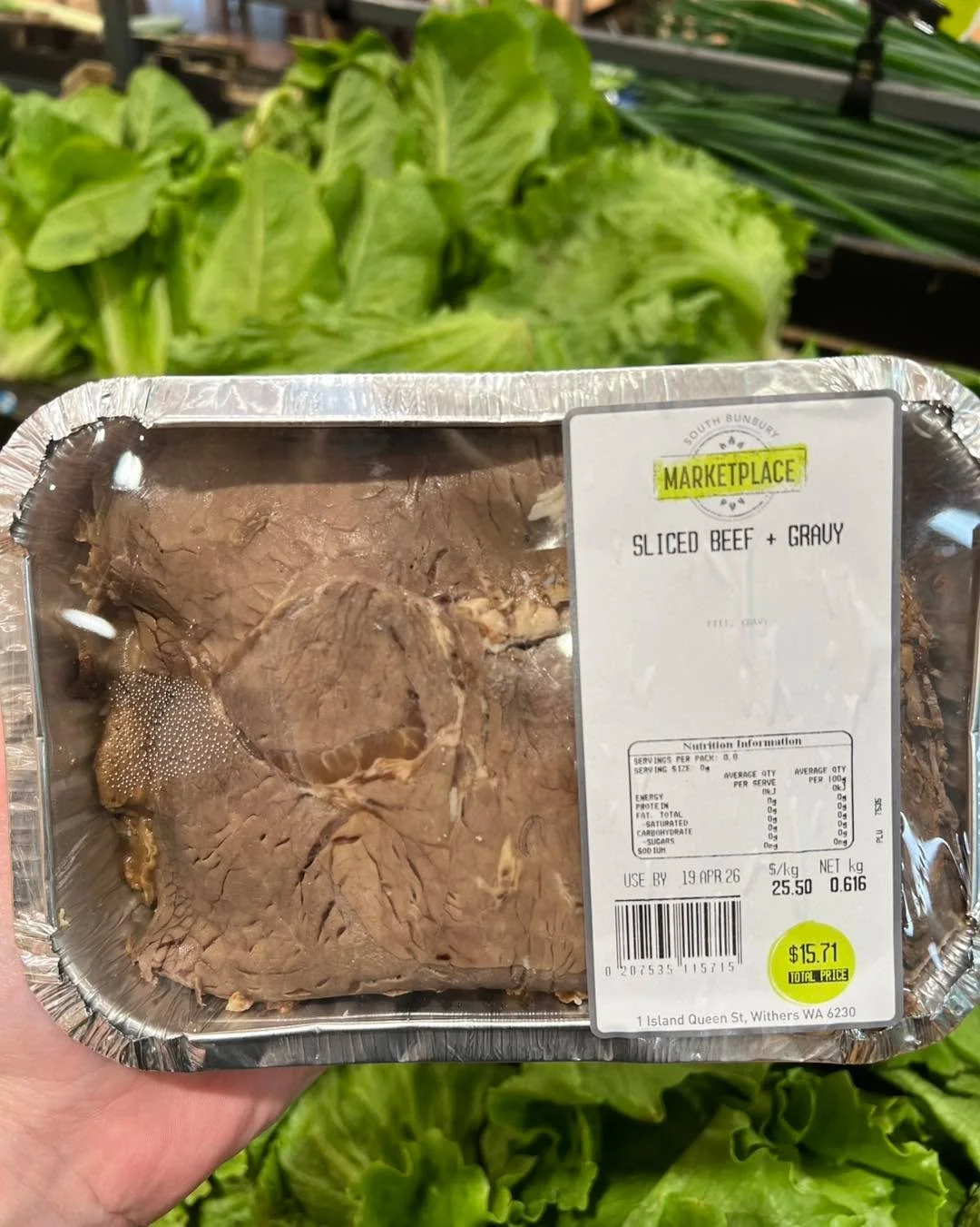 Sliced Beef &amp; Gravy 🤤
Just heat and serve &mdash; it&rsquo;s that easy!

Perfect for hearty beef &amp; gravy rolls, quick dinners, or whenever you need a comforting, no-fuss meal.

Rich, tender, and packed with flavour &mdash; all the hard work&