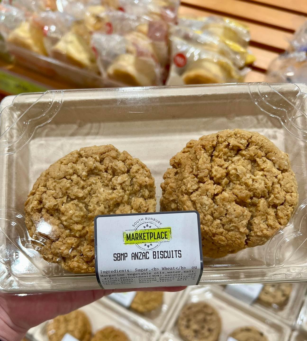 It&rsquo;s Market Day Today! Head in store between 12 - 1.30pm to try our Anzac Biscuits baked fresh in store daily. 

#southbunburymarketplace #sbmarketplace #yourlocalmarketplace #buywesteatbest #supportlocal #themarketplacesouthbunbury