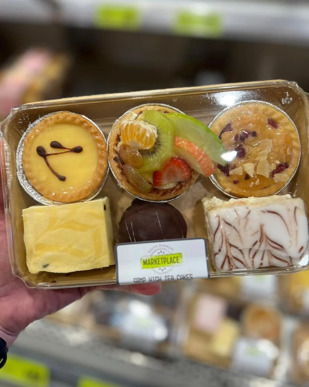 Elevate your snack game with this mini high tea dream ✨🍰

A little bit of everything&mdash;zesty tarts, fresh fruit tart, creamy slices, and indulgent bites&mdash;all in one perfectly packaged treat.

Perfect for sharing&hellip; or not 😉

#HighTeaV