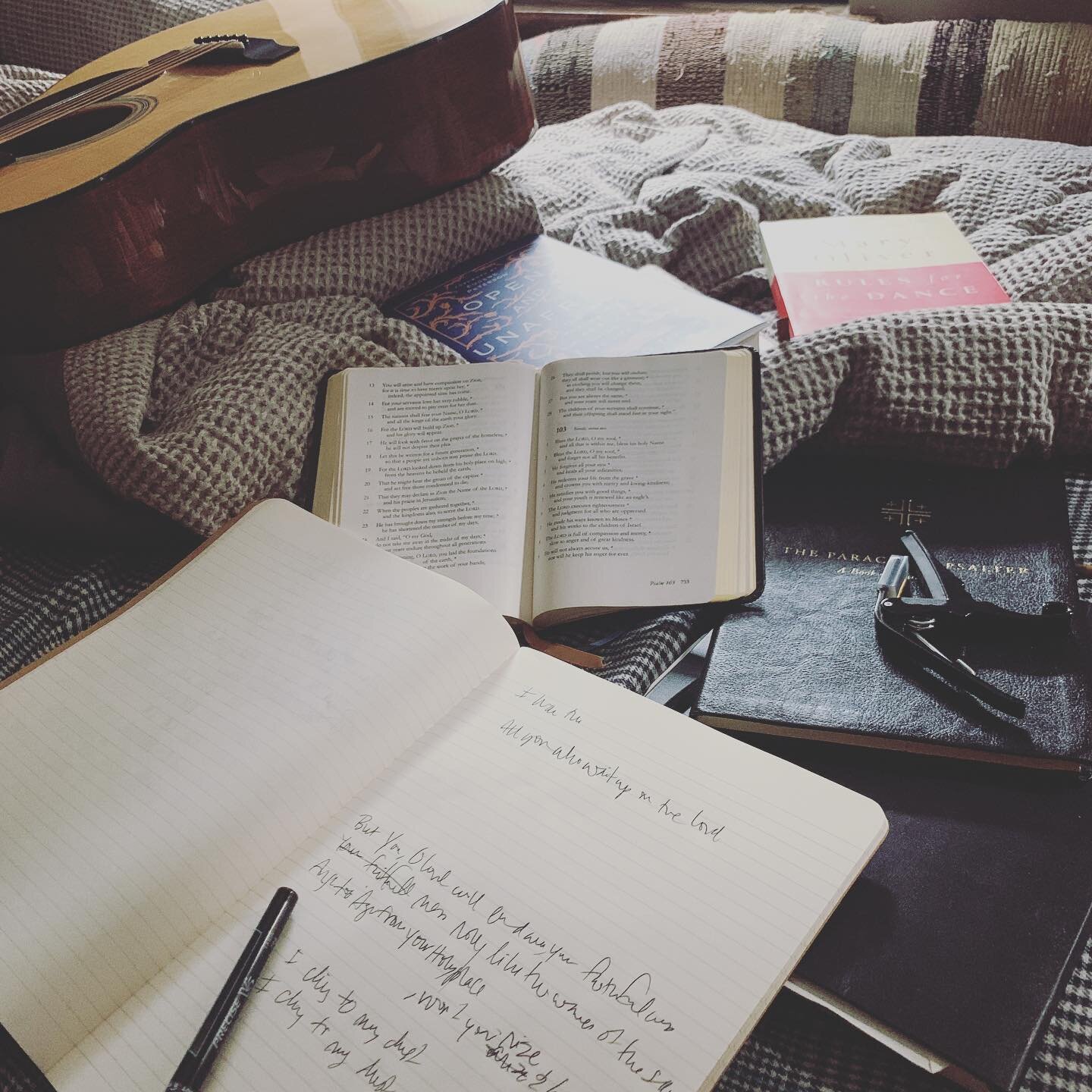 Writing and prepping for a bit of recording next week 🦹&zwj;♀️🌾🌄