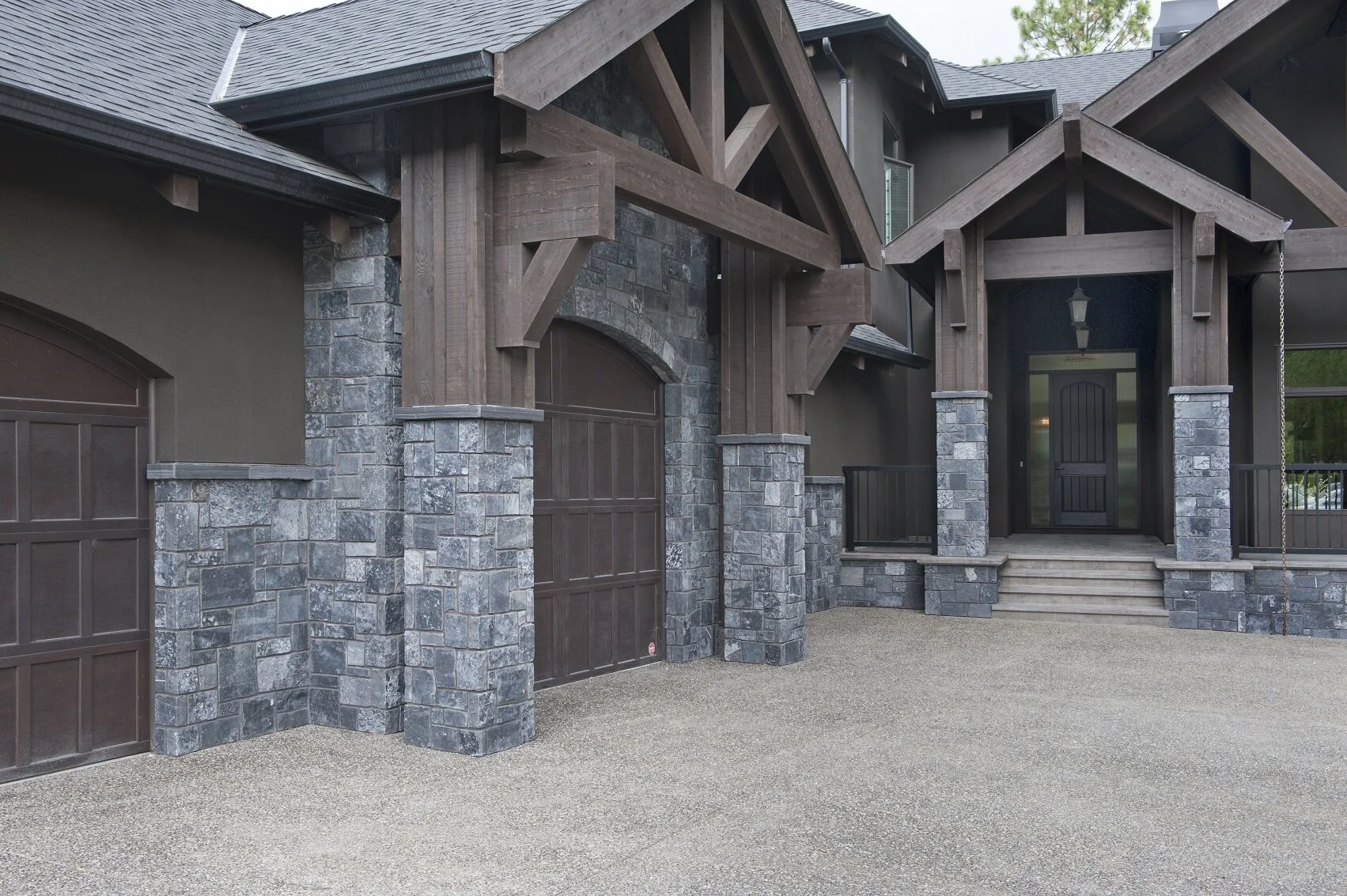 BLACK RUNDLE CASTLESTONE — Pangaea® Natural Stone