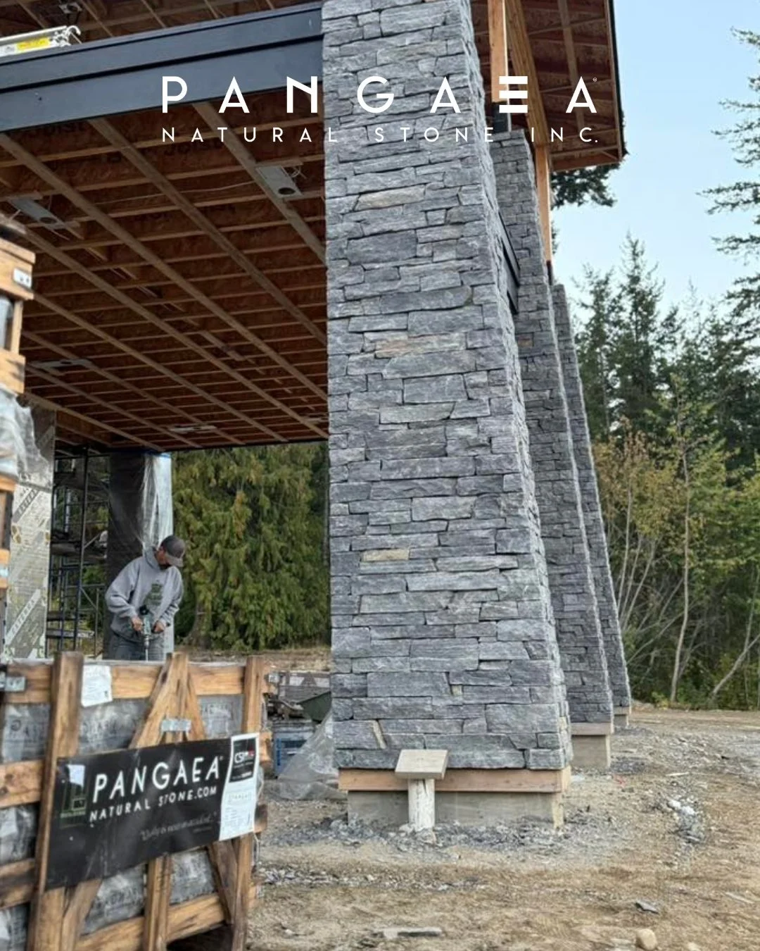 WestCoast&reg; Ledgestone understood the assignment. The stone definitely steals the show on these dramatic tapered pillars, bringing bold texture and undeniable presence to this standout project.

Shoutout to Tony Krasuin and the crew at Granata Mas
