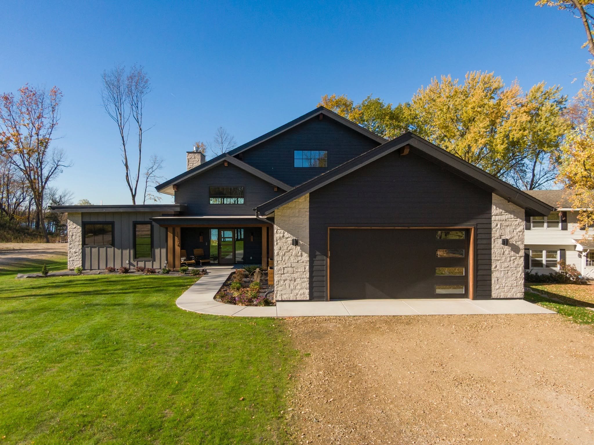 Kings Point 4 Course Ashlar Exterior1.jpg